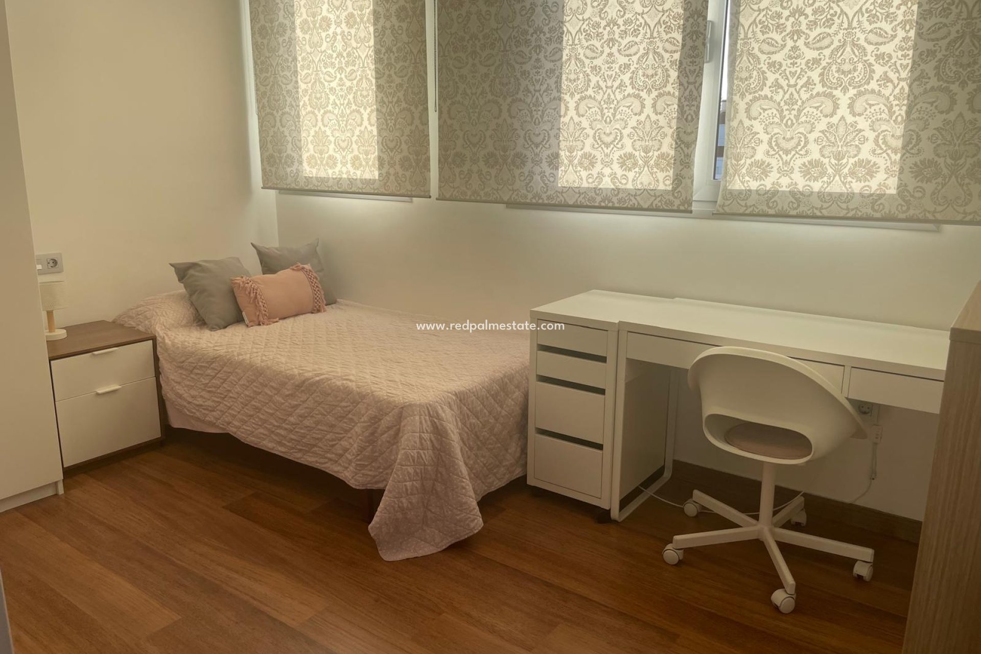 Reventa - Villa -
Pilar de la Horadada