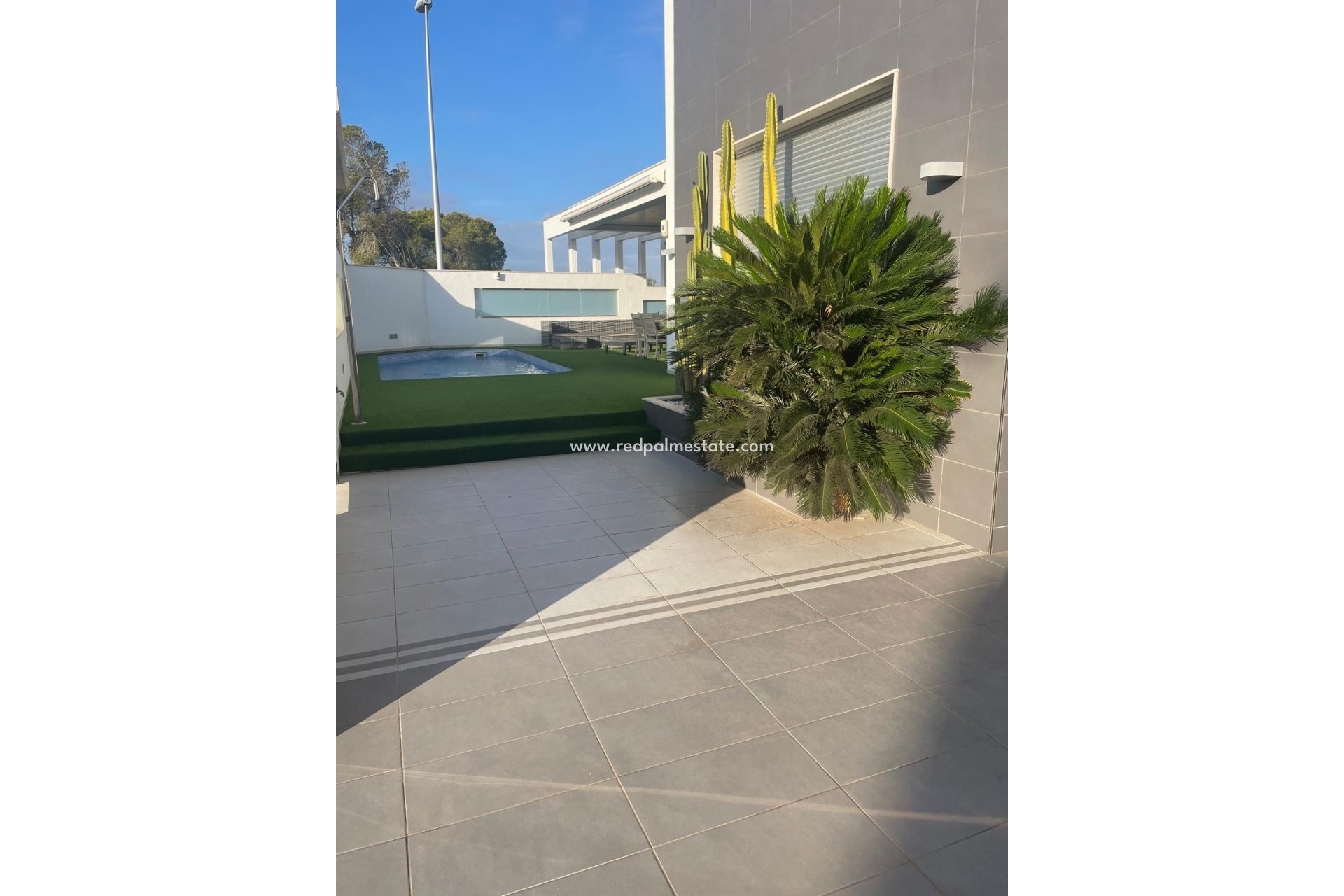 Reventa - Villa -
Pilar de la Horadada