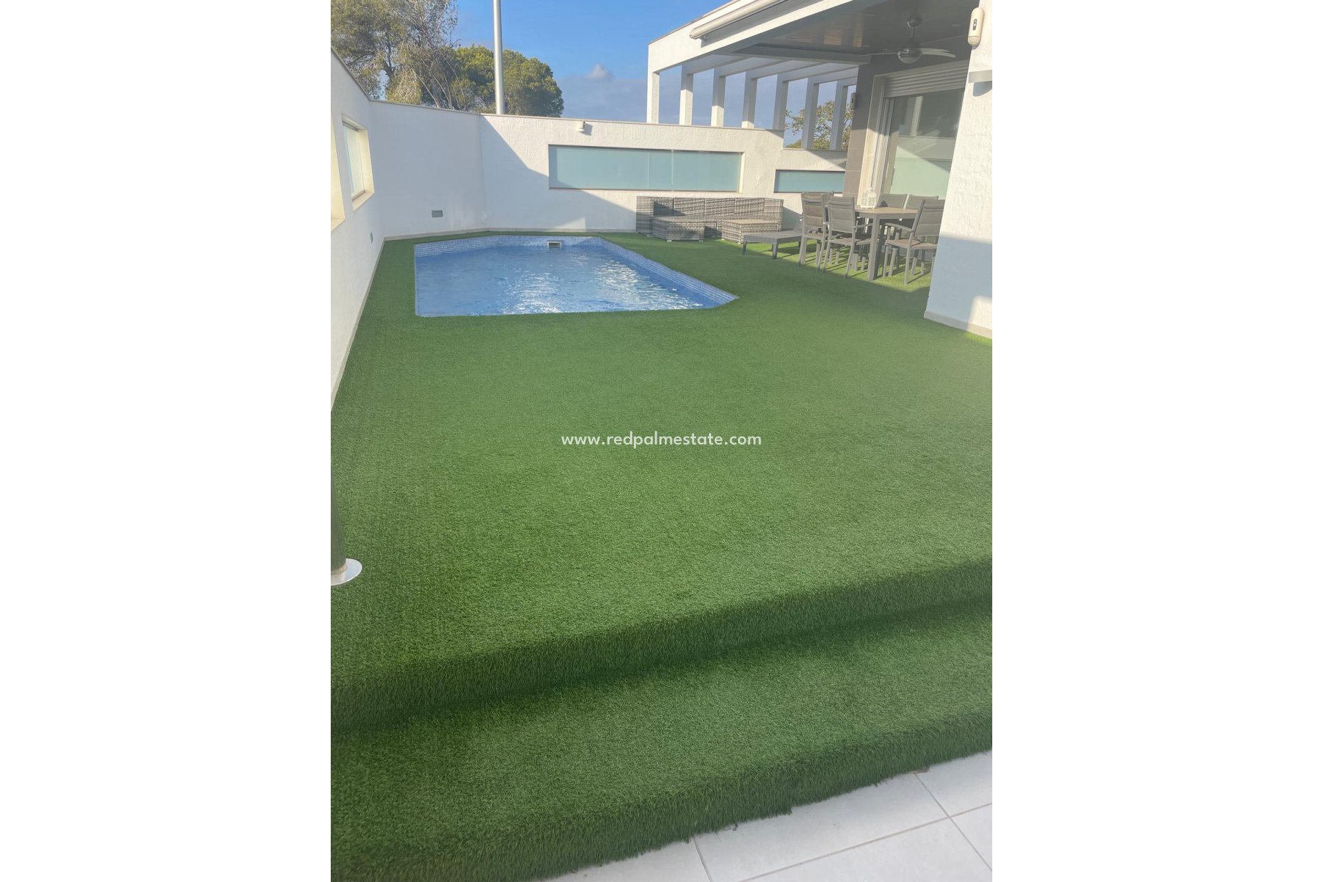 Reventa - Villa -
Pilar de la Horadada