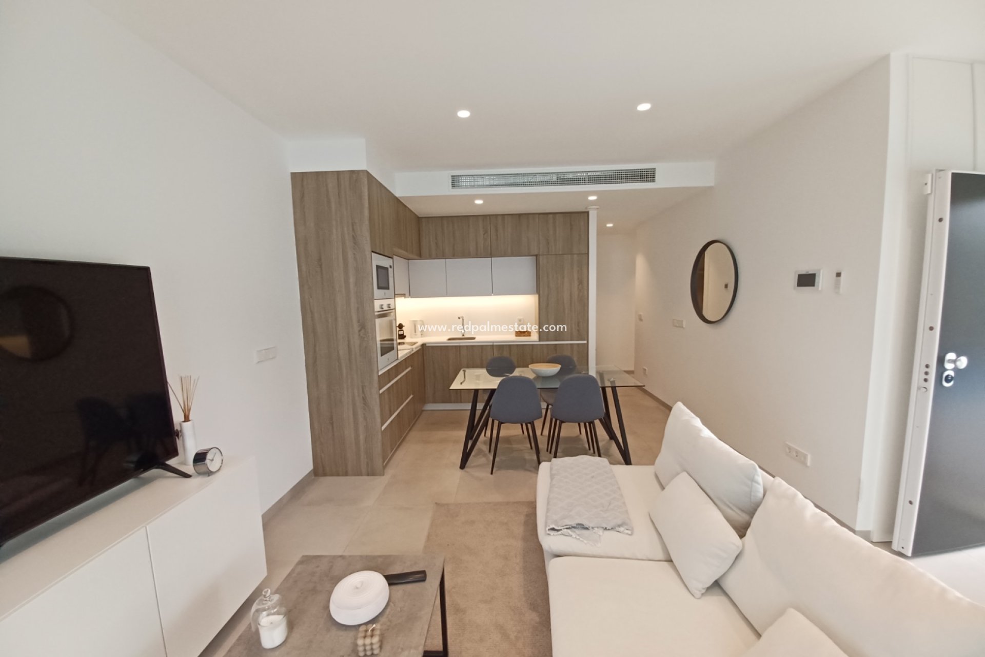 Reventa - Villa -
Pilar de la Horadada