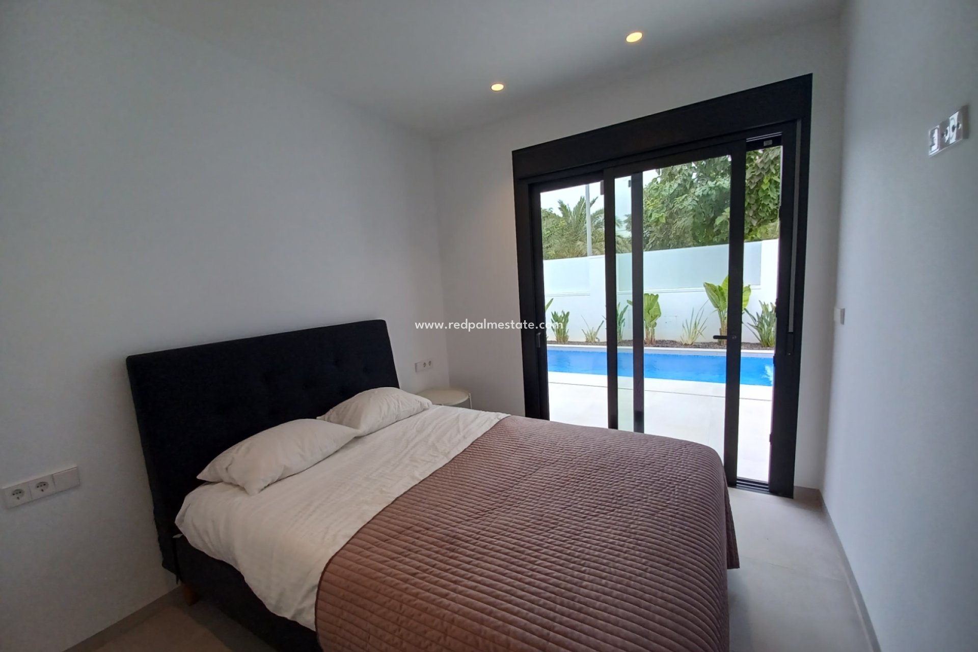 Reventa - Villa -
Pilar de la Horadada