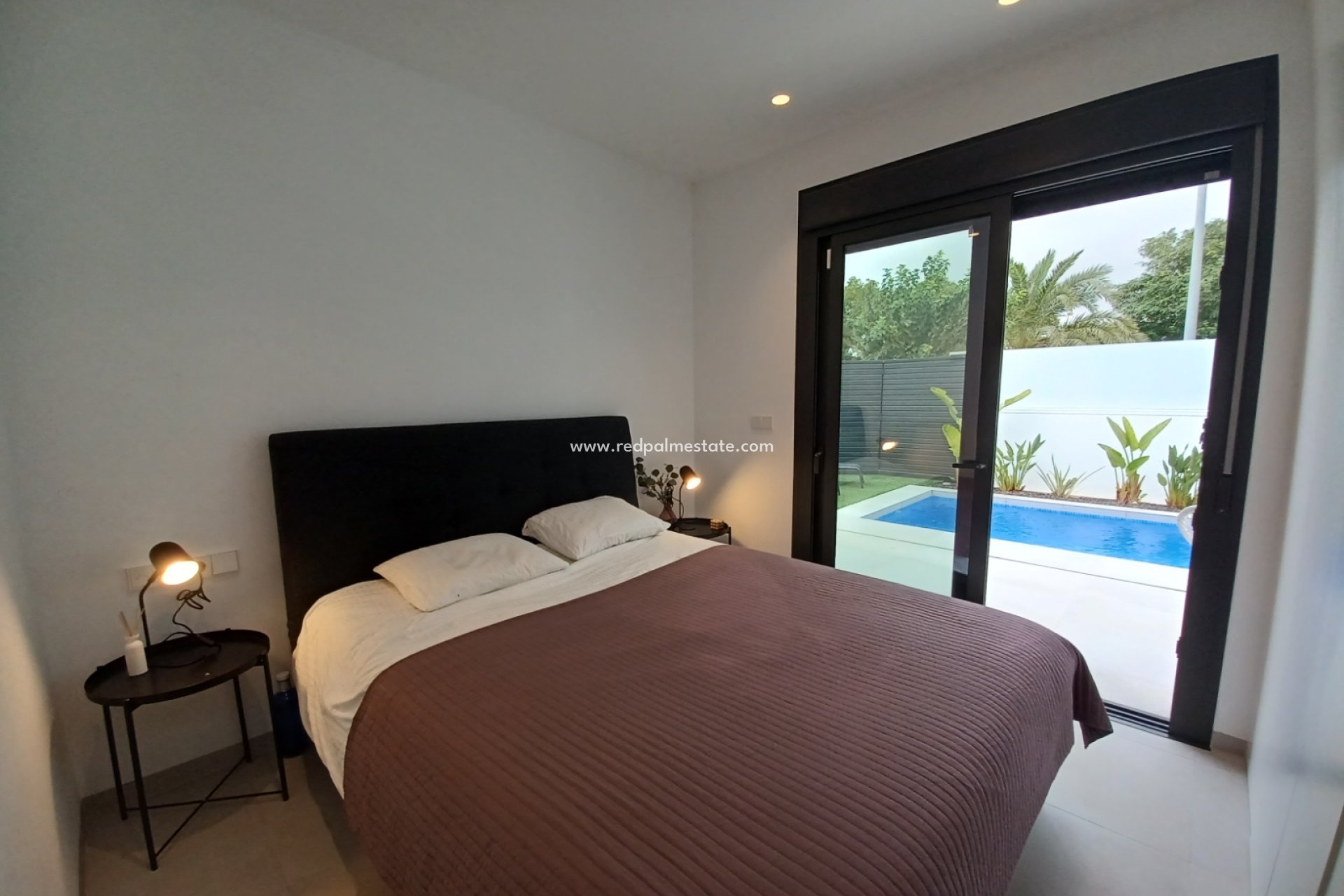 Reventa - Villa -
Pilar de la Horadada