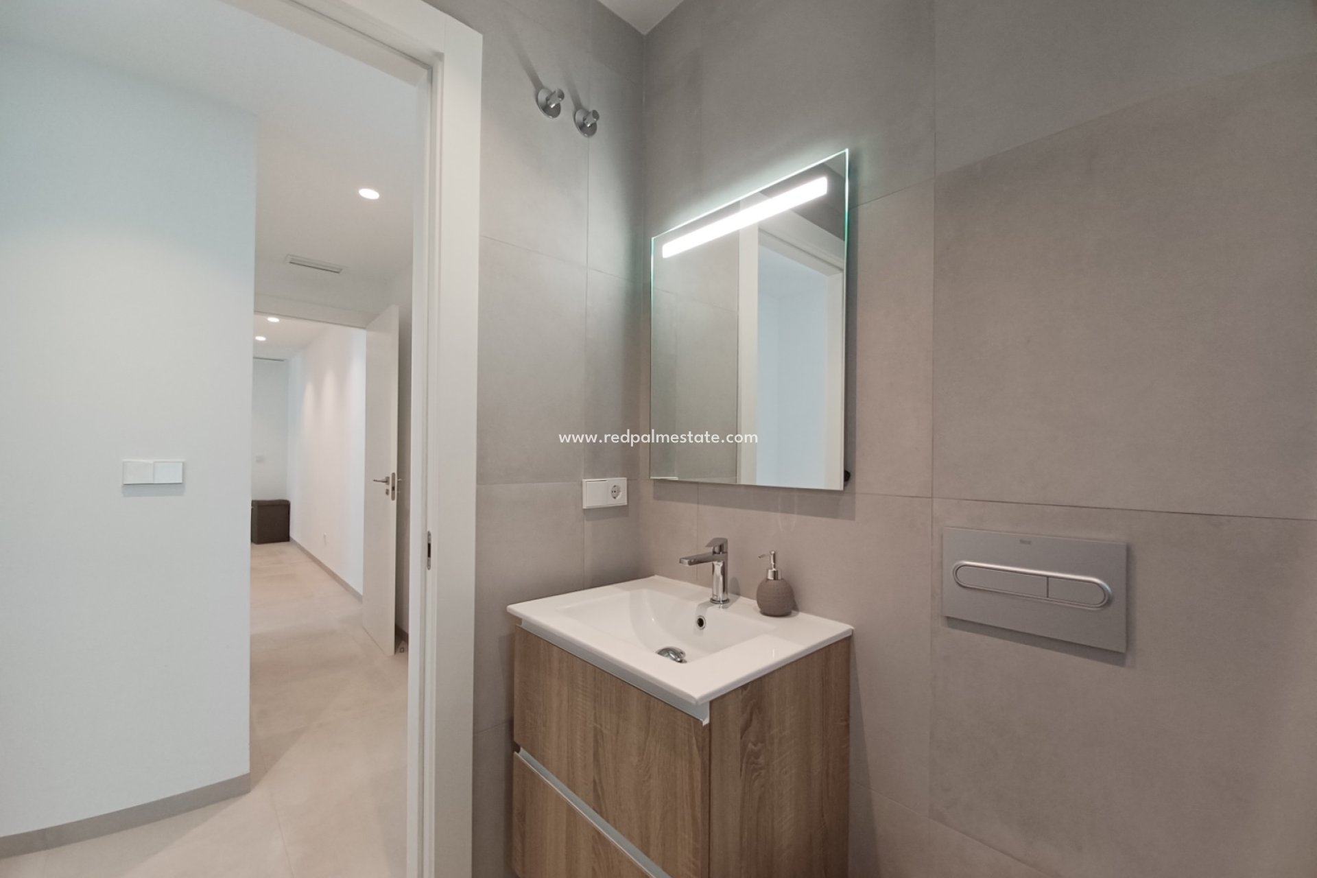 Reventa - Villa -
Pilar de la Horadada