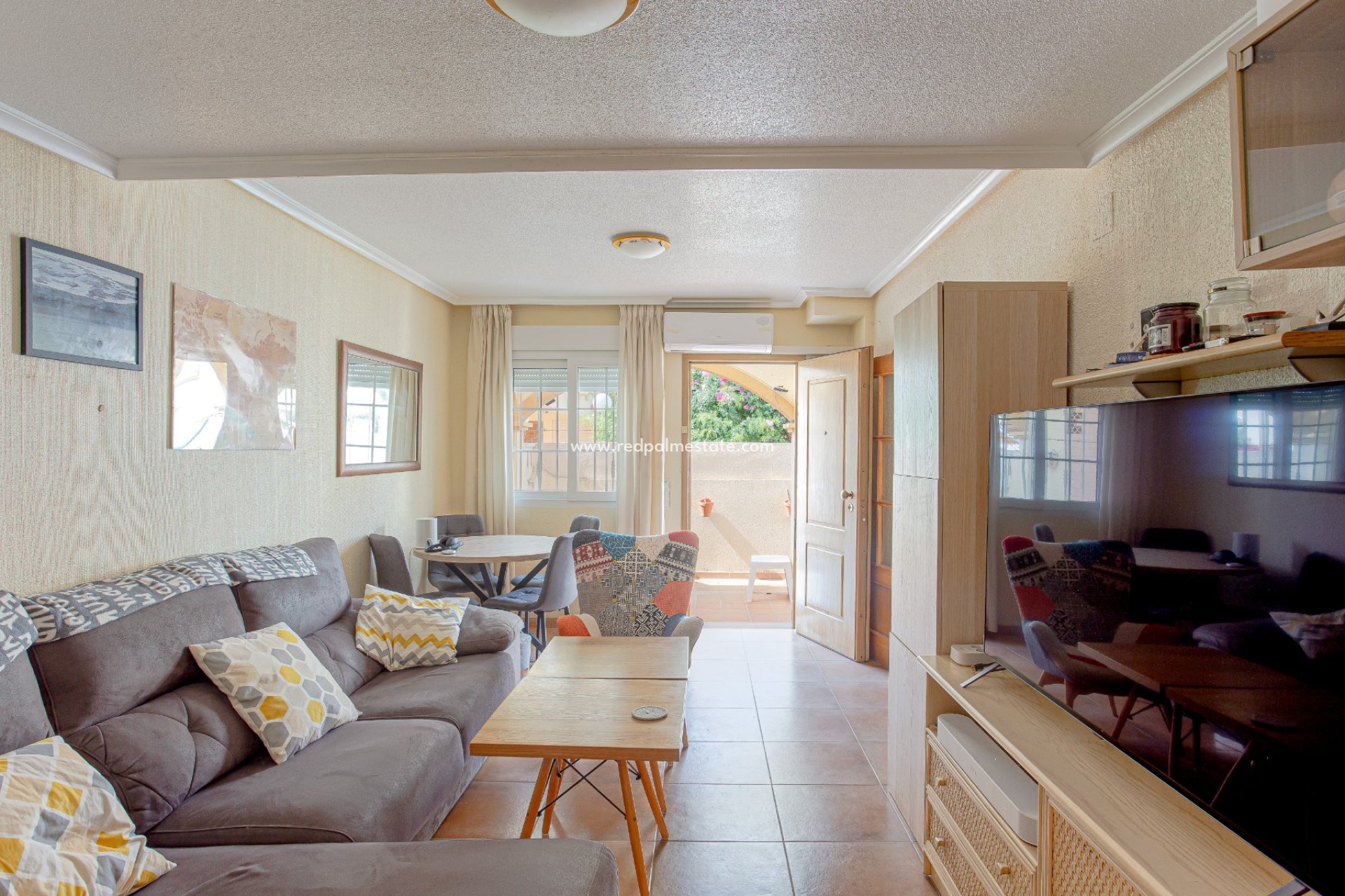 Reventa - Villa -
Pilar de la Horadada