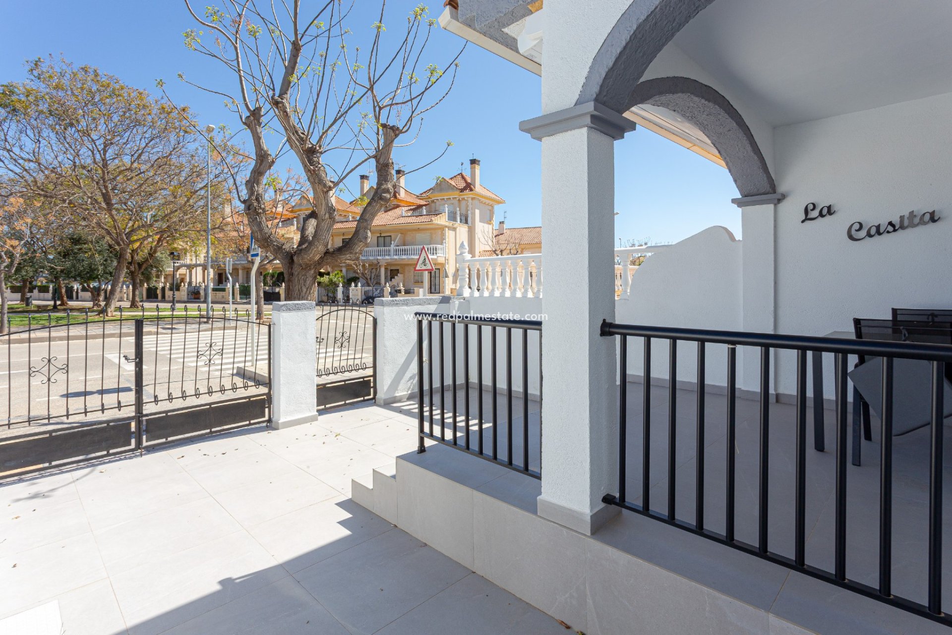 Reventa - Villa -
Pilar de la Horadada