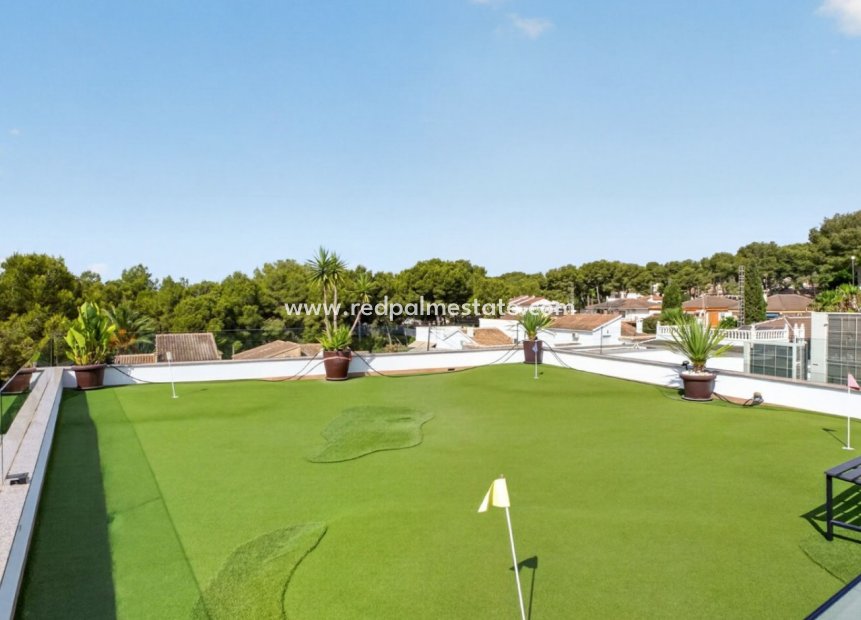 Reventa - Villa -
Pinar de Campoverde - Inland
