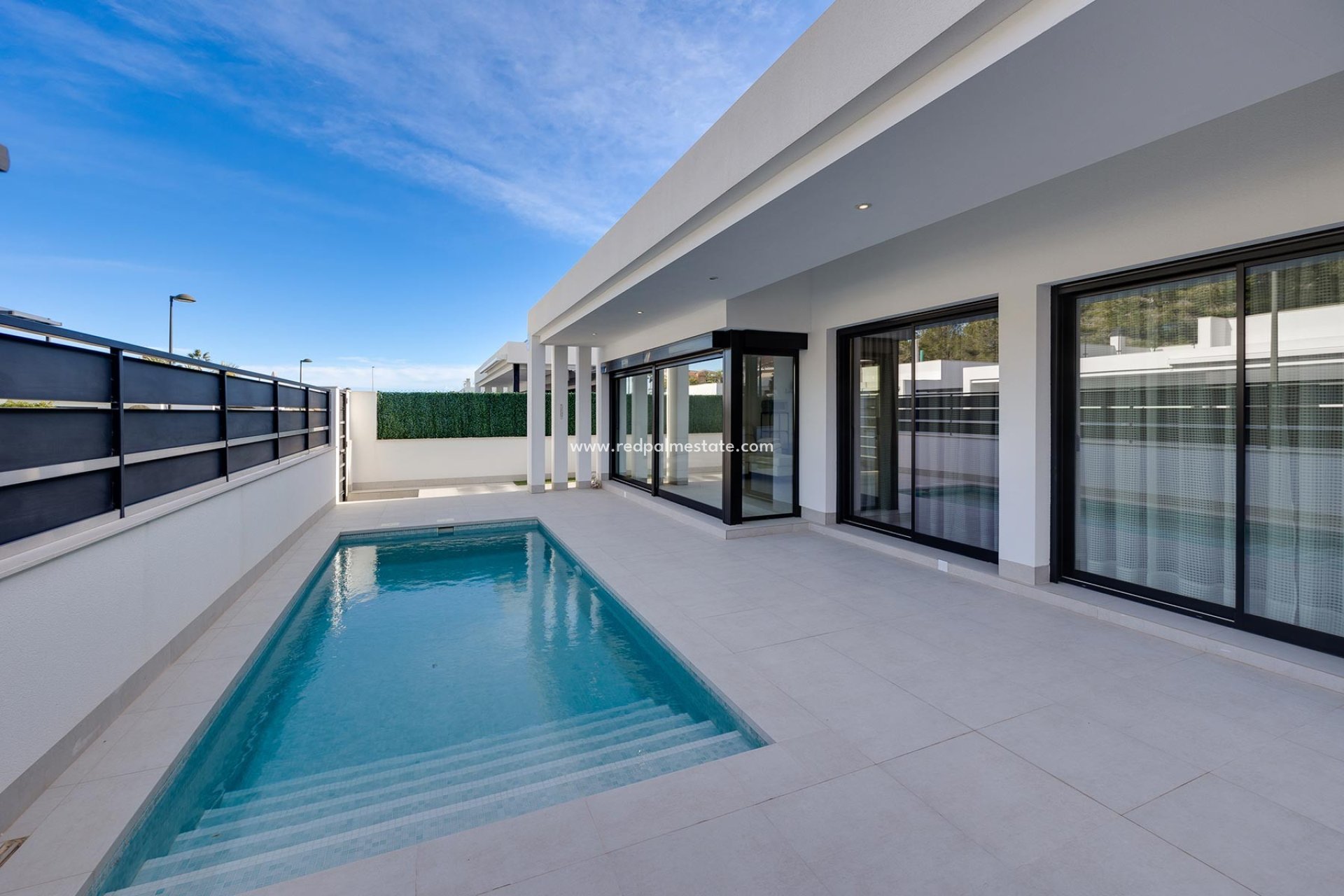 Reventa - Villa -
Pinar de Campoverde - Inland