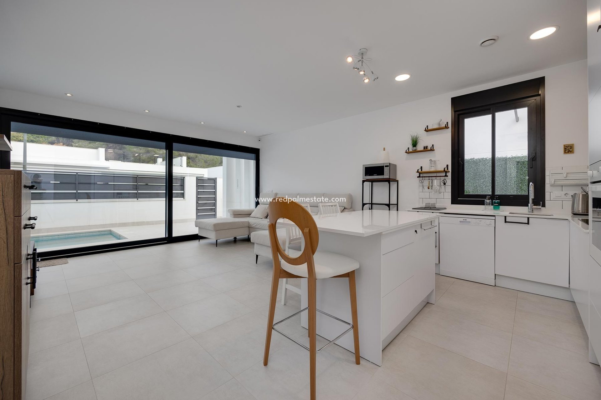 Reventa - Villa -
Pinar de Campoverde - Inland