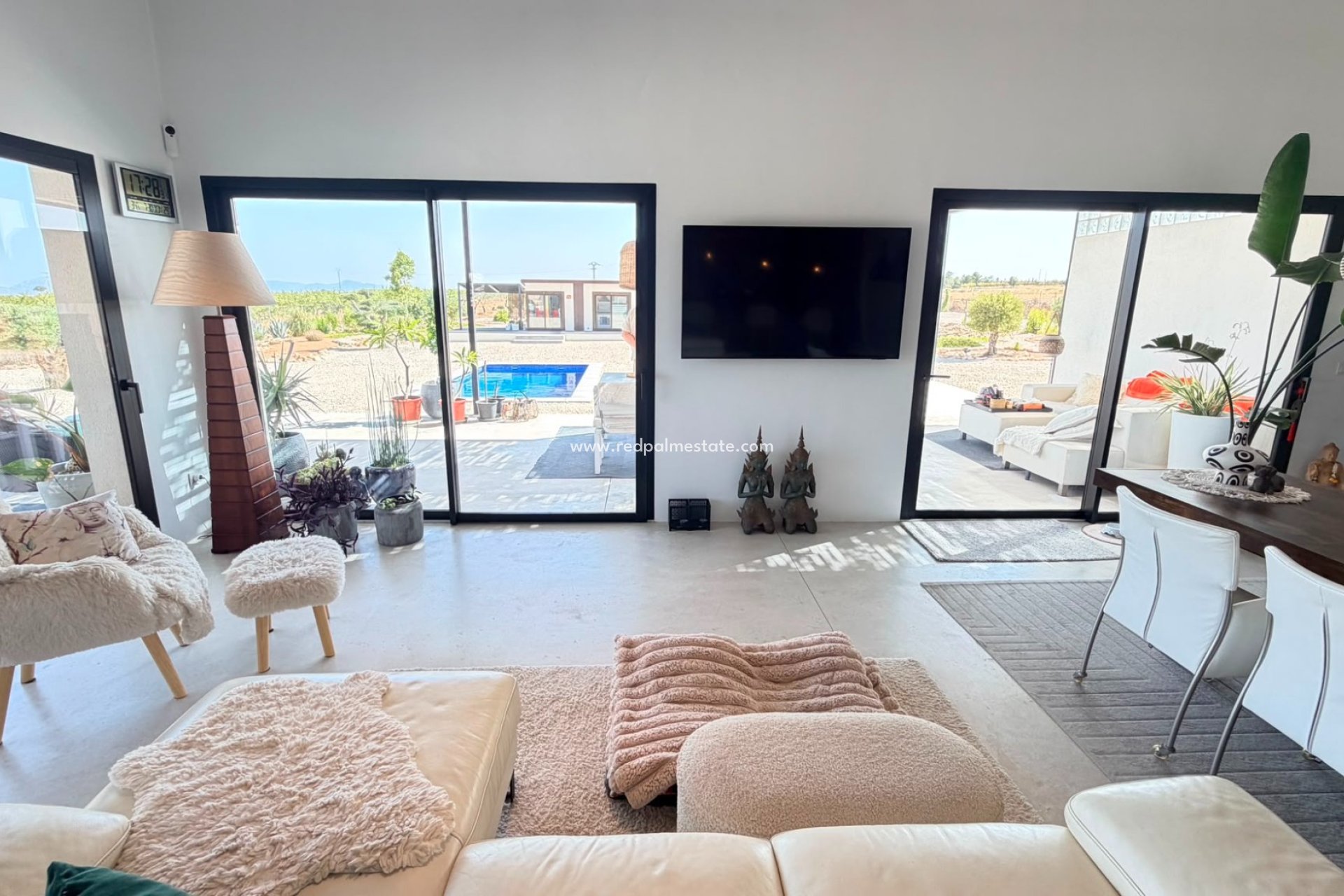 Reventa - Villa -
Pinoso