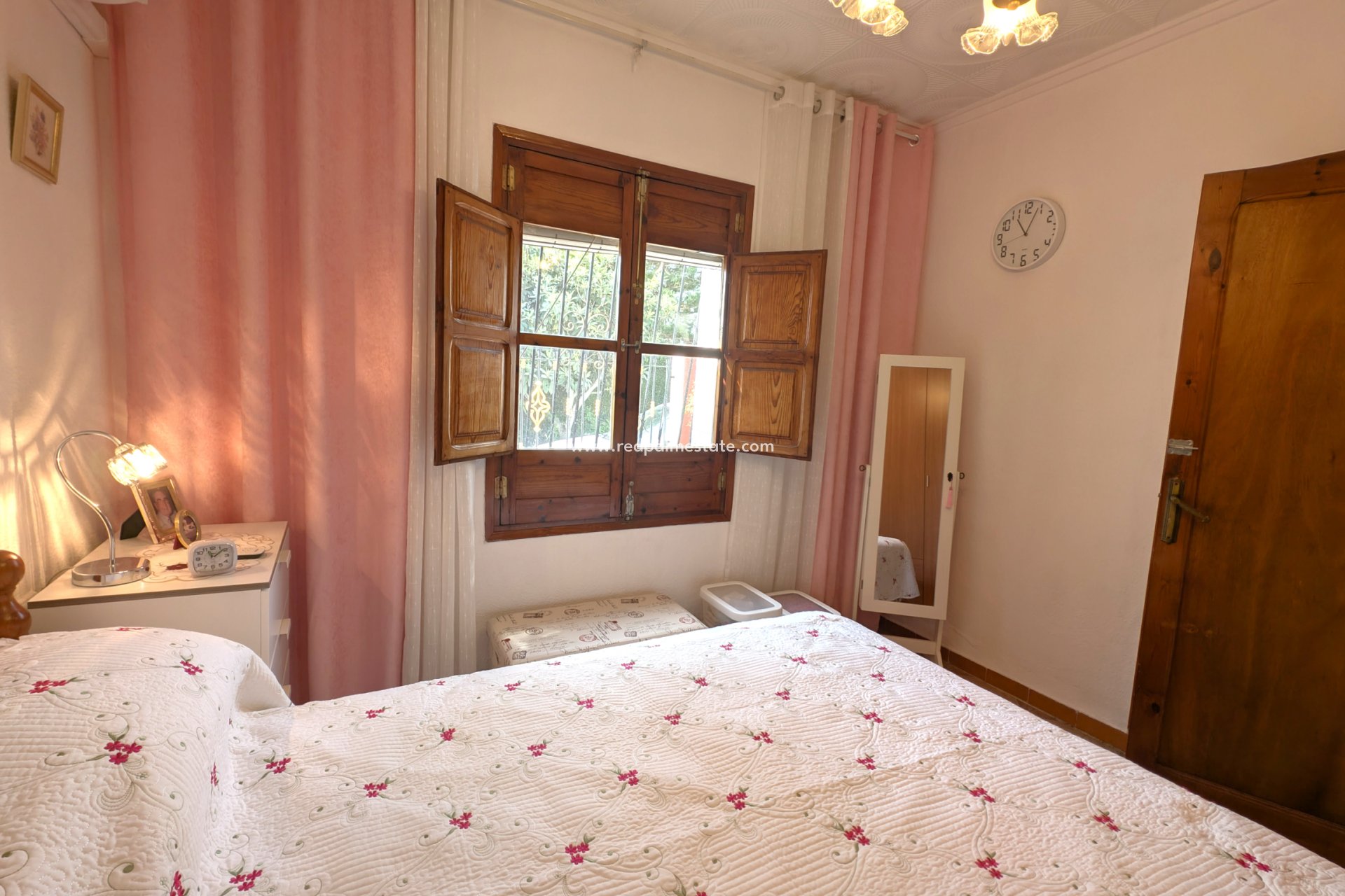 Reventa - Villa -
Rafal - Inland