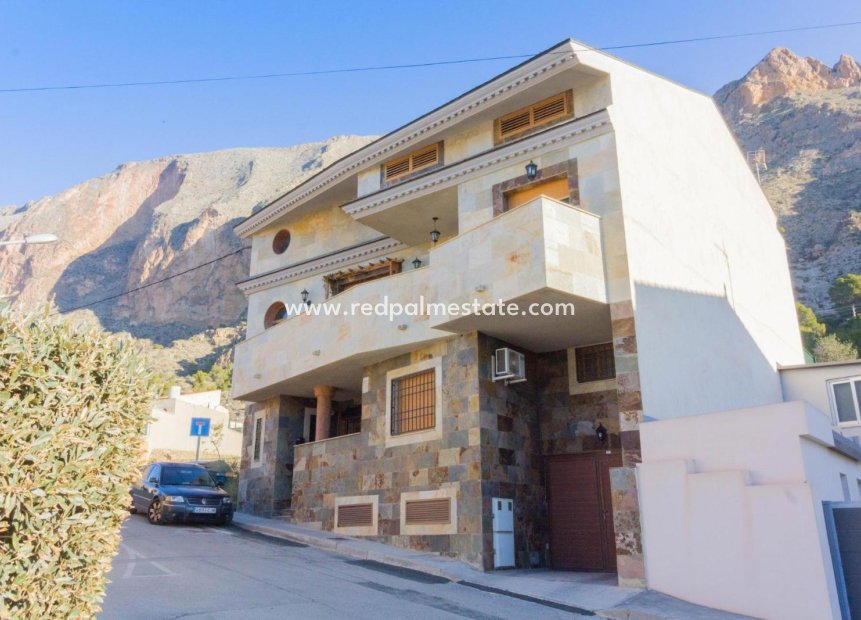 Reventa - Villa -
Redován - Comunidad Valenciana