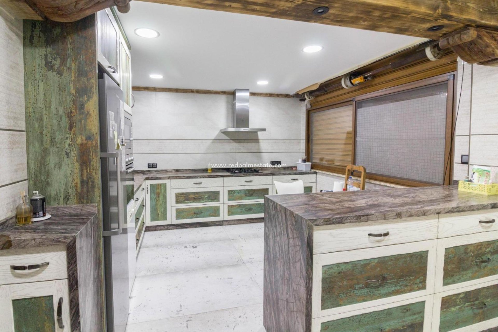 Reventa - Villa -
Redován - Comunidad Valenciana