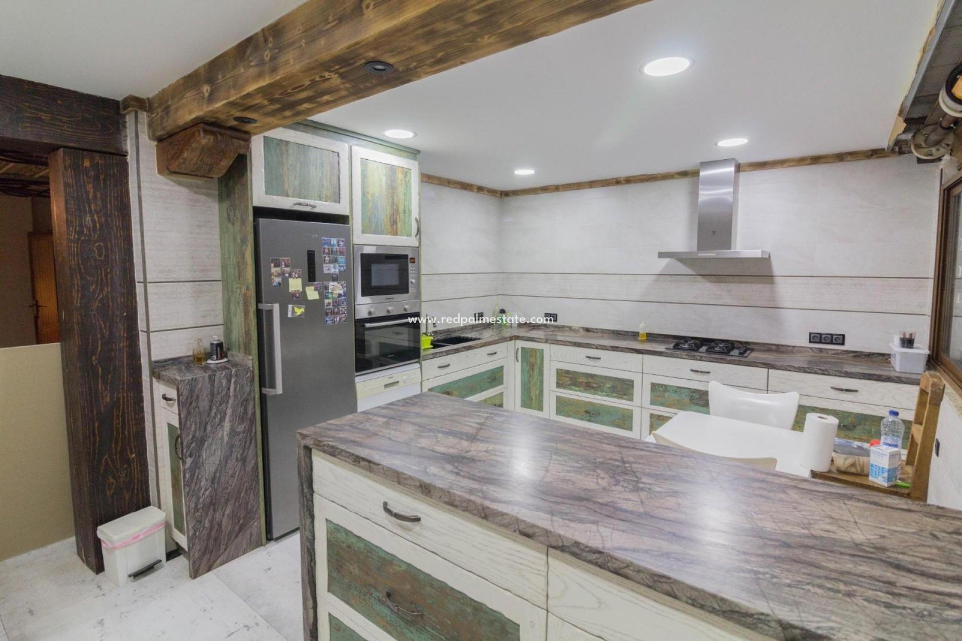 Reventa - Villa -
Redován - Comunidad Valenciana