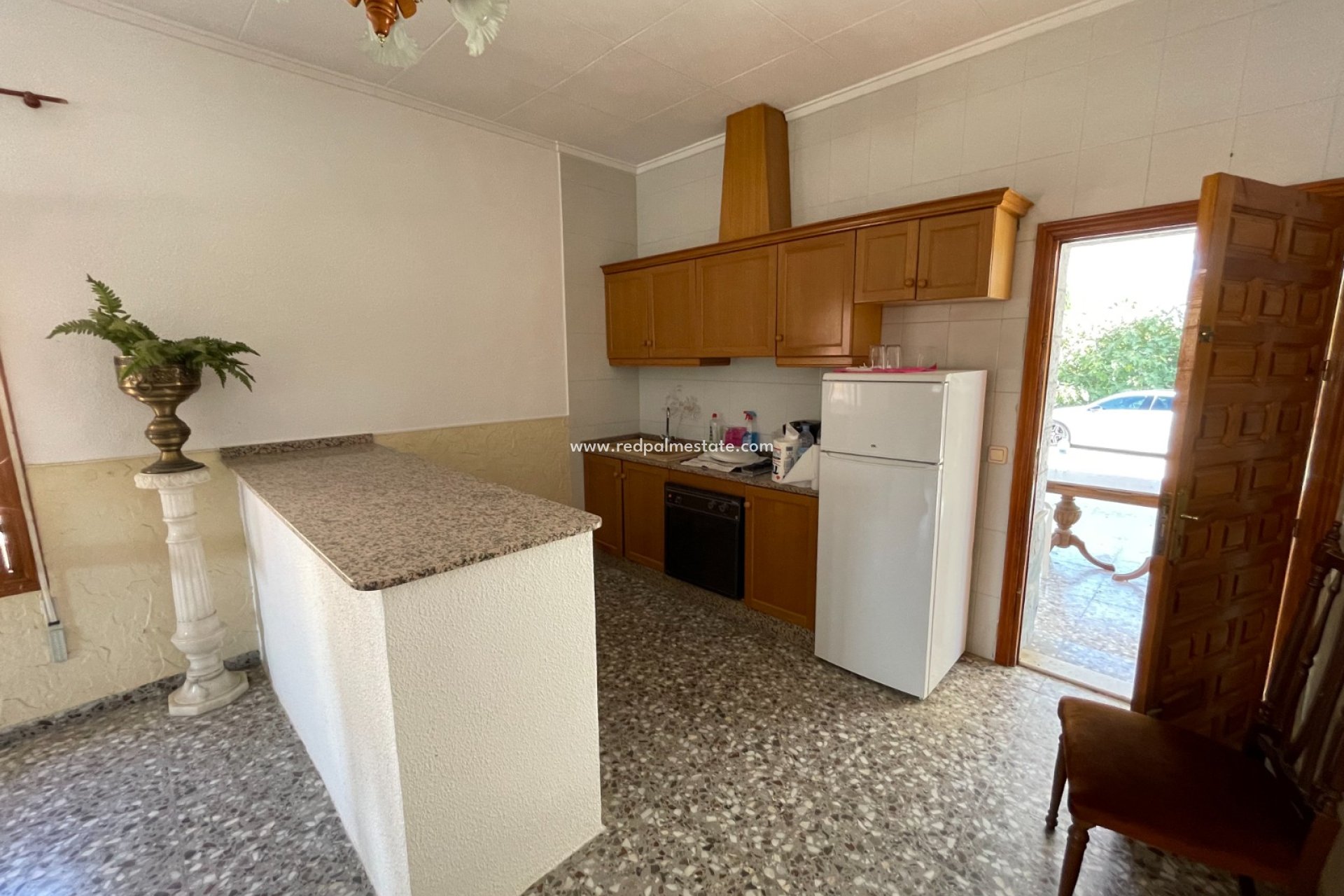 Reventa - Villa -
Redován - Inland