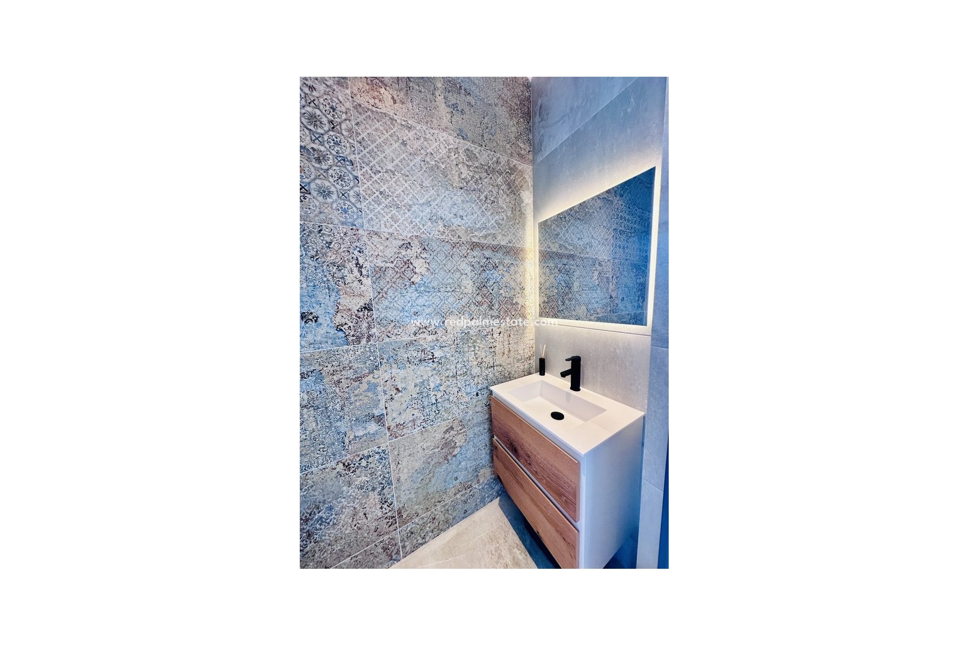 Reventa - Villa -
Rojales Hills - Costa Blanca