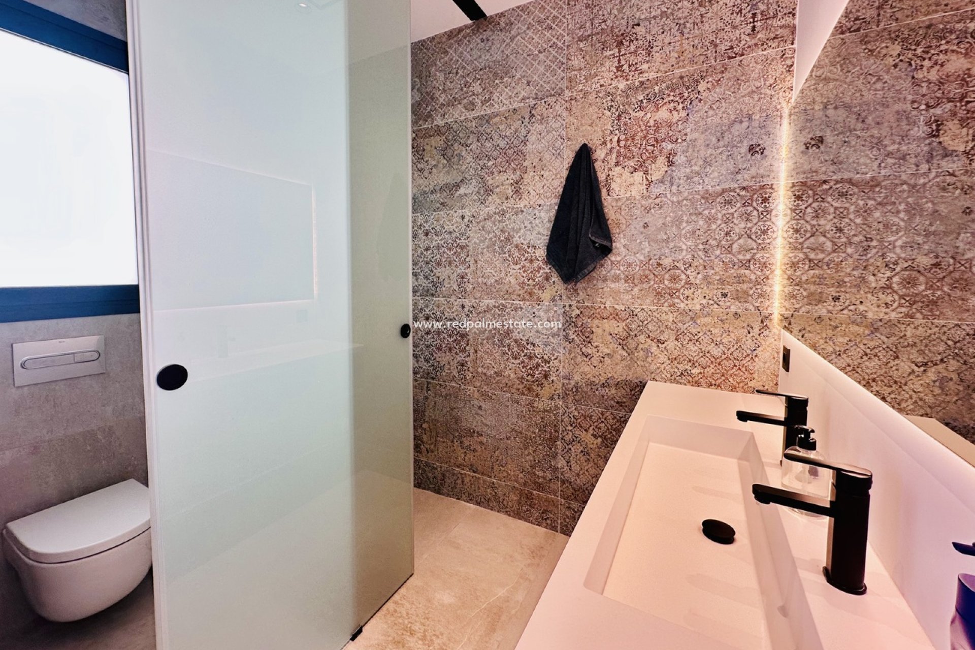 Reventa - Villa -
Rojales Hills - Costa Blanca