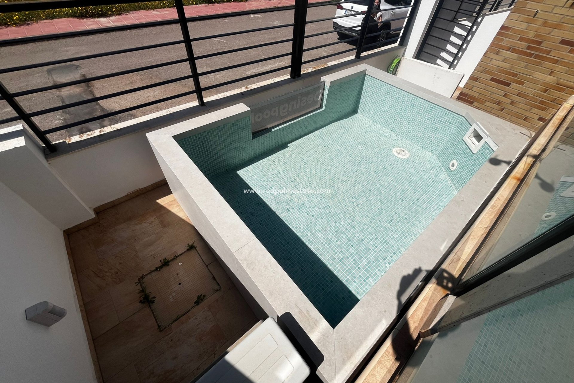 Reventa - Villa -
ROLDAN - Inland