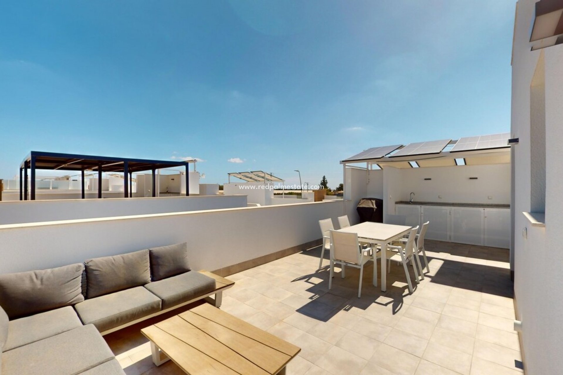 Reventa - Villa -
ROLDAN - Inland