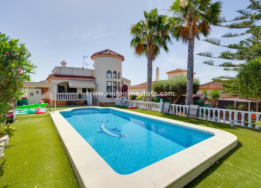 Reventa - Villa -
San Fulgencio - La Marina