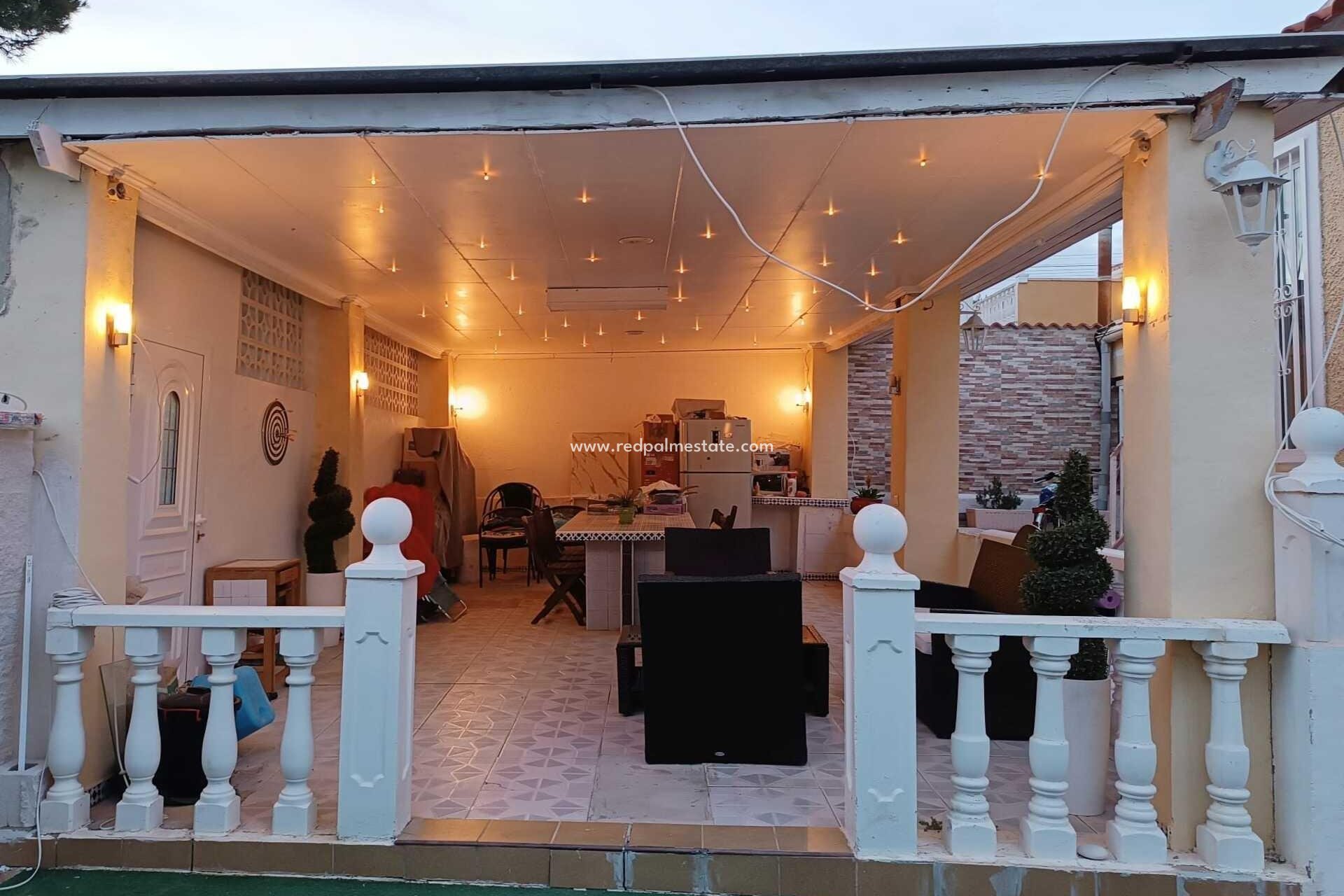 Reventa - Villa -
San Fulgencio - La Marina