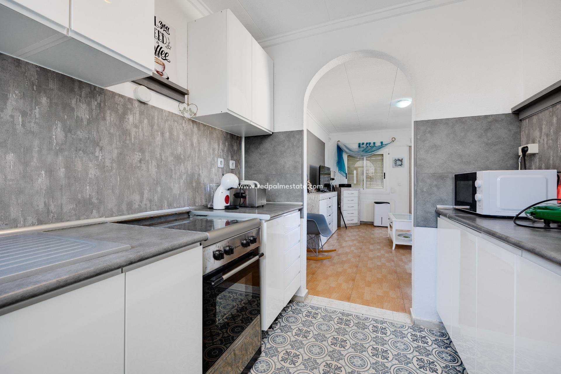 Reventa - Villa -
San Fulgencio - La Marina