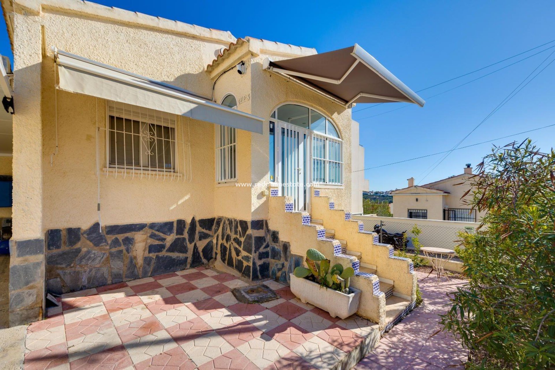 Reventa - Villa -
San Fulgencio - La Marina