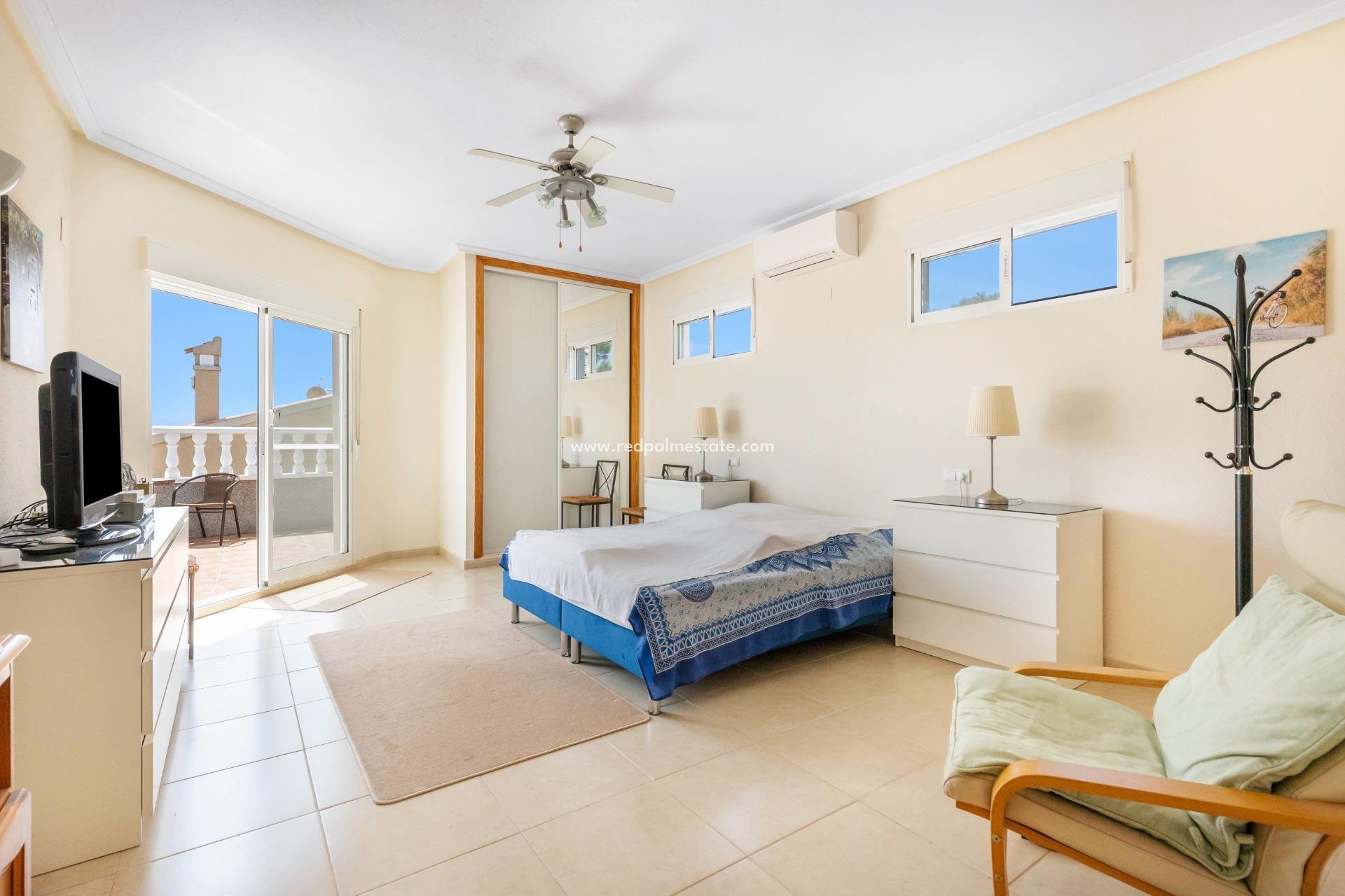 Reventa - Villa -
San Fulgencio