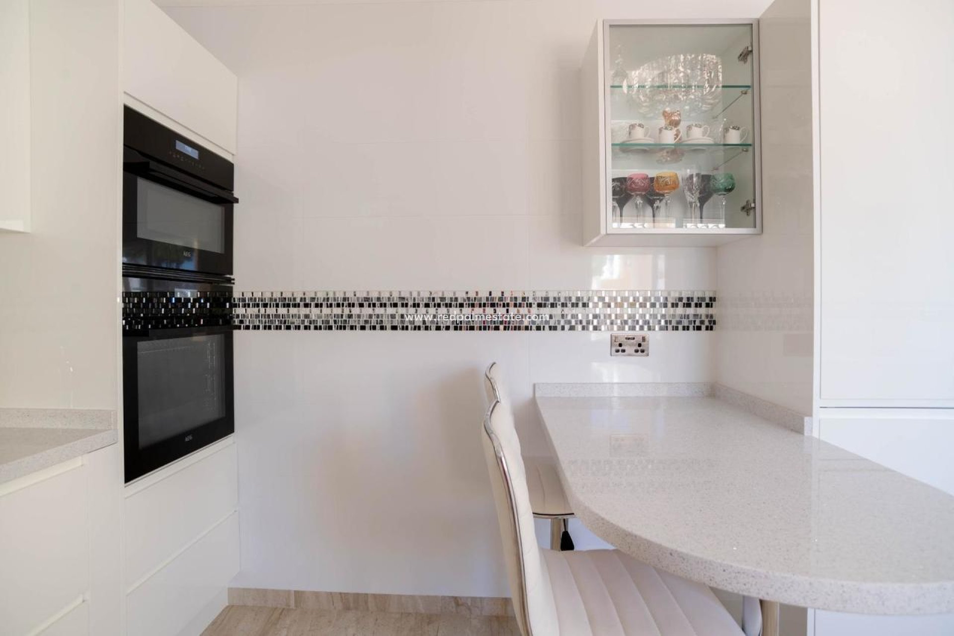 Reventa - Villa -
San Miguel de Salinas - Inland