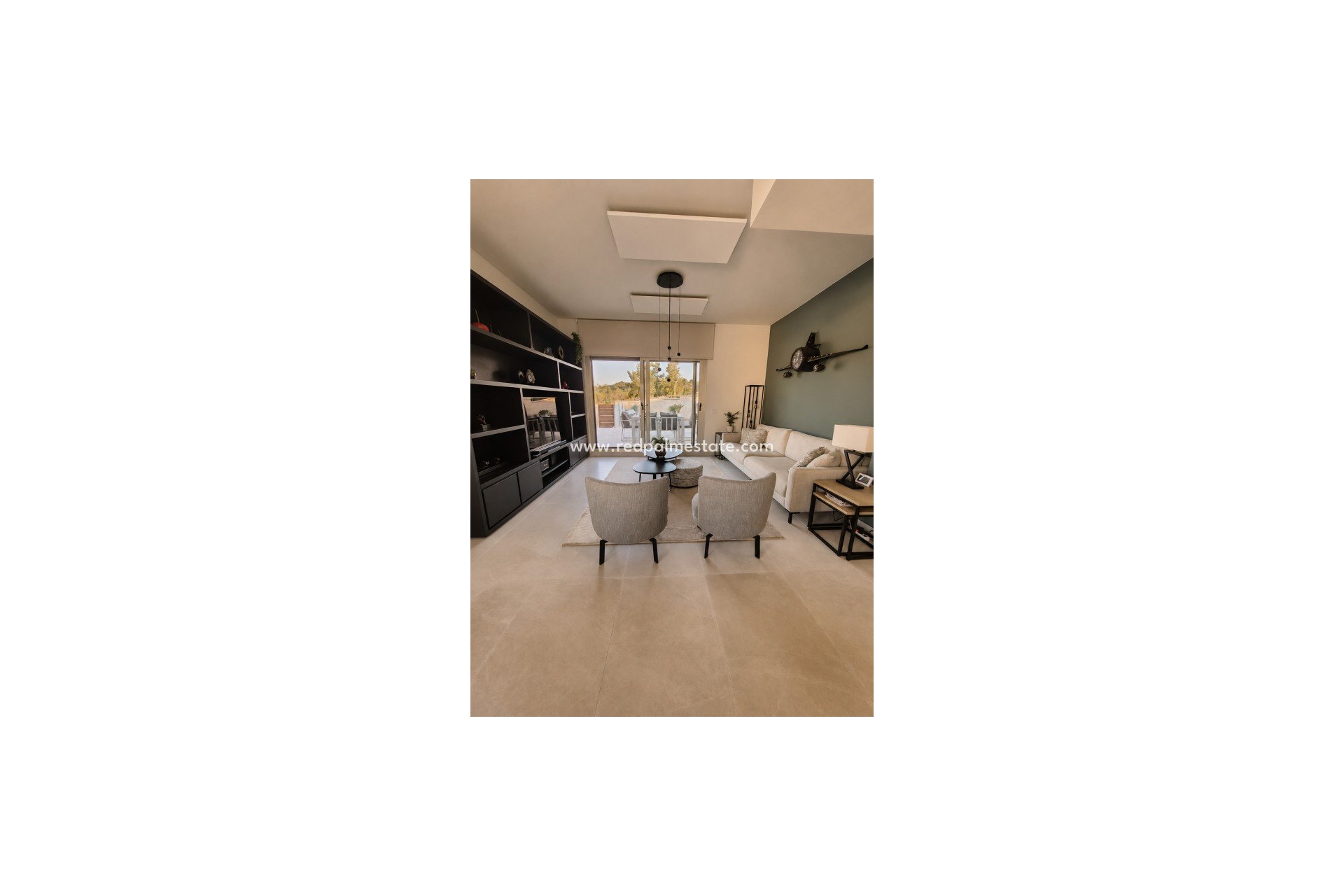 Reventa - Villa -
San Miguel de Salinas - Inland