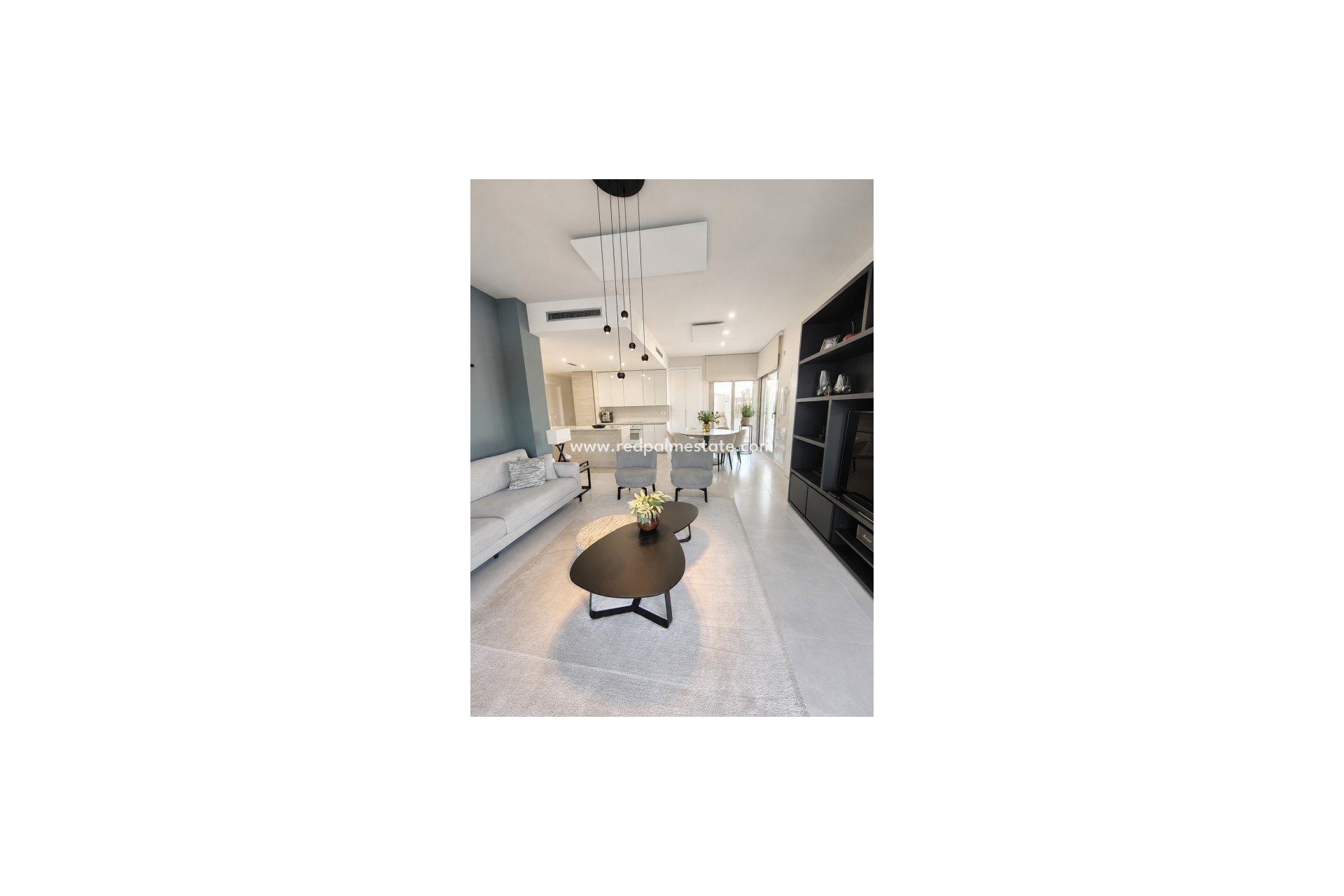 Reventa - Villa -
San Miguel de Salinas - Inland