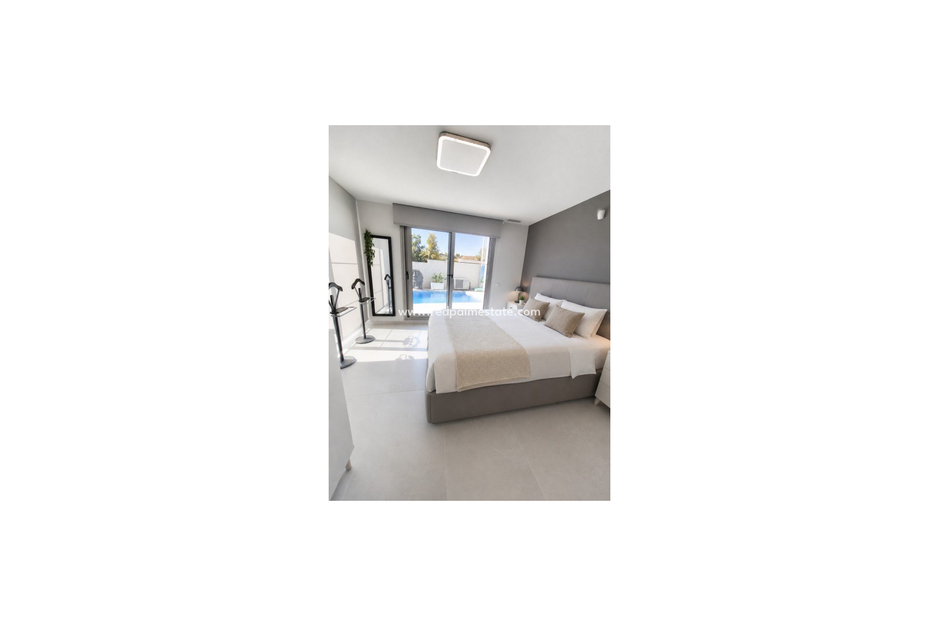 Reventa - Villa -
San Miguel de Salinas - Inland