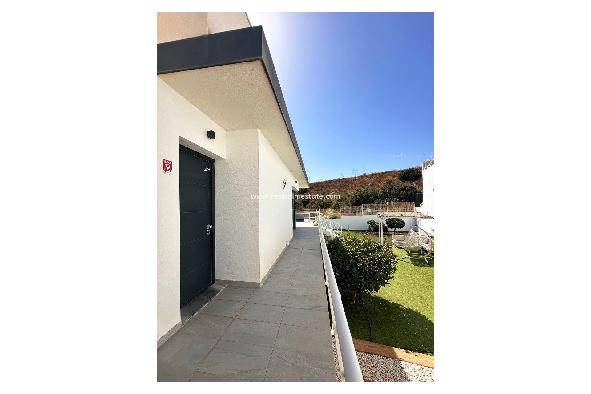 Reventa - Villa -
San Miguel de Salinas - Inland