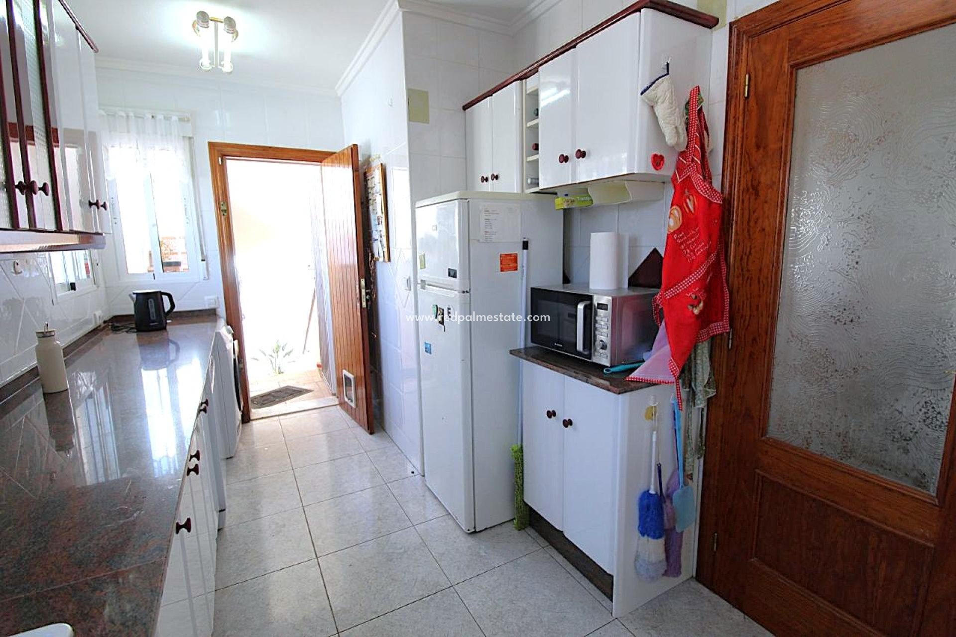 Reventa - Villa -
San Miguel de Salinas - Inland