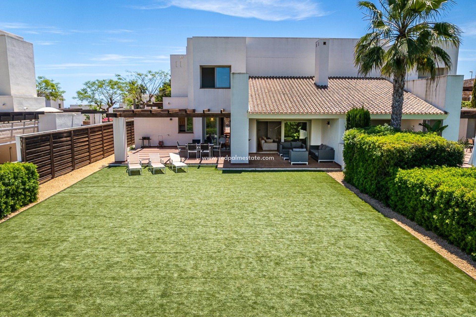 Reventa - Villa -
San Miguel de Salinas - Inland