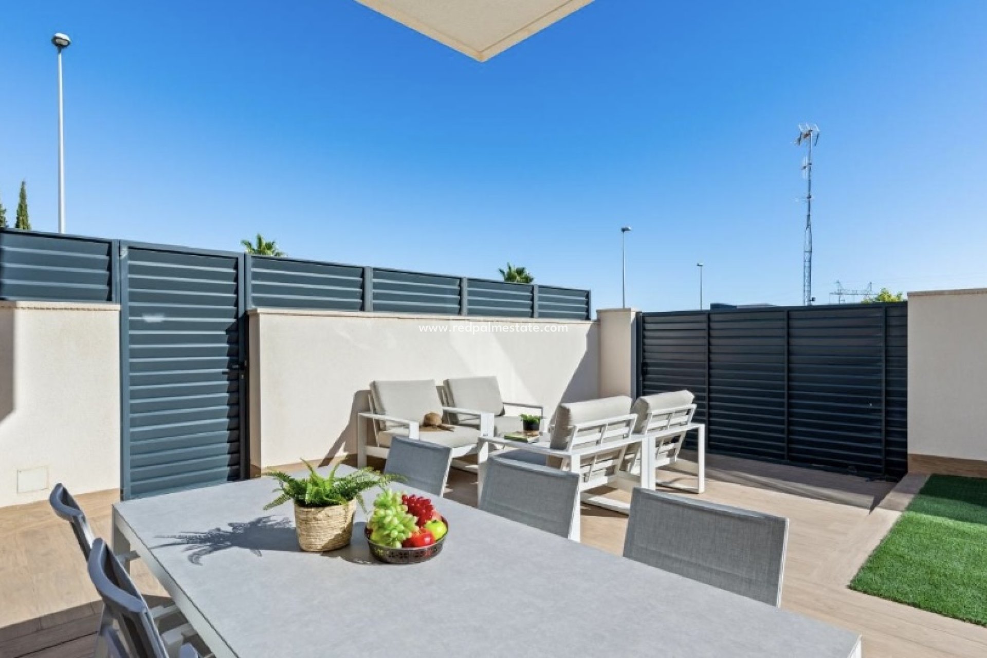 Reventa - Villa -
San Miguel de Salinas - Inland