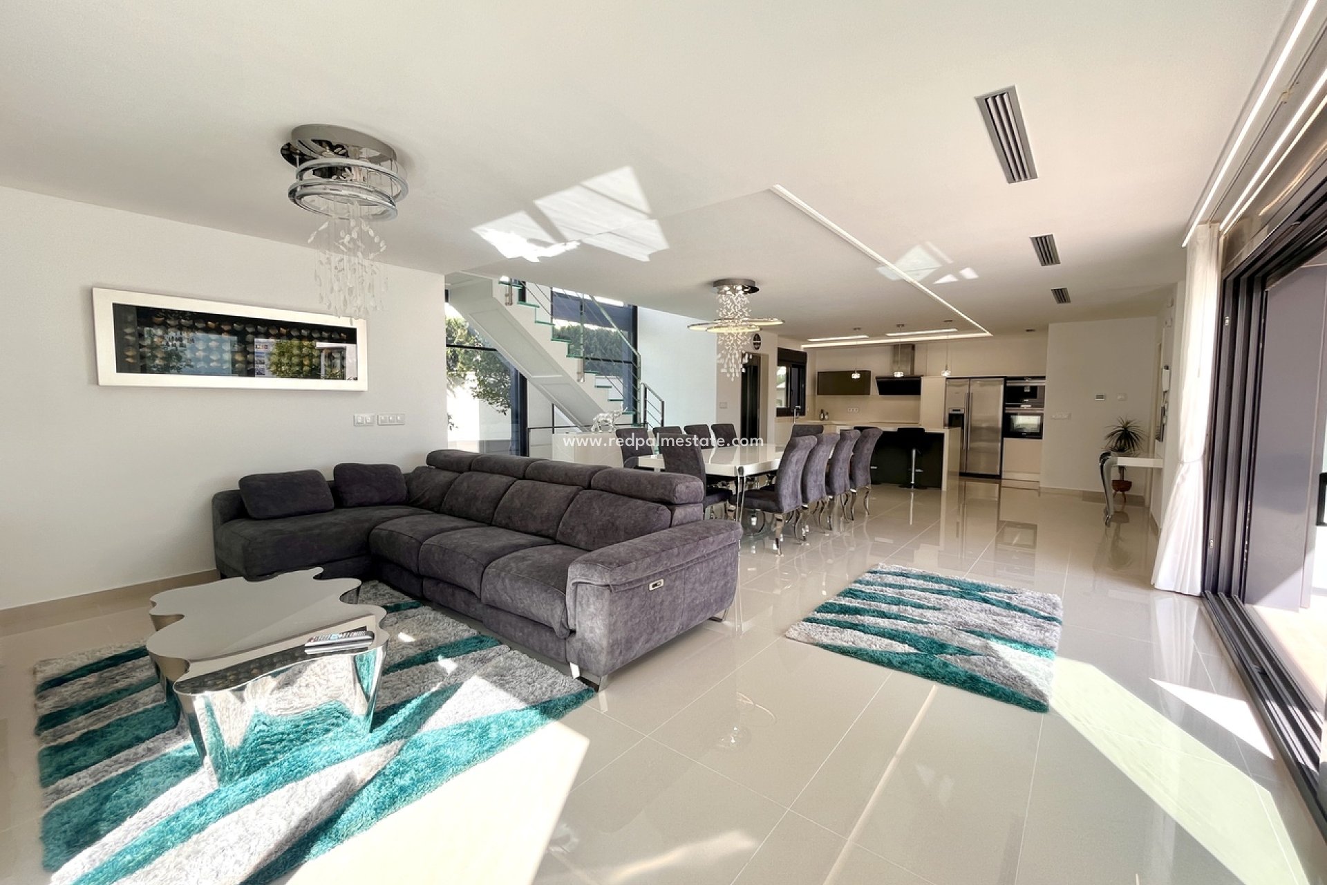 Reventa - Villa -
San Miguel de Salinas - Inland