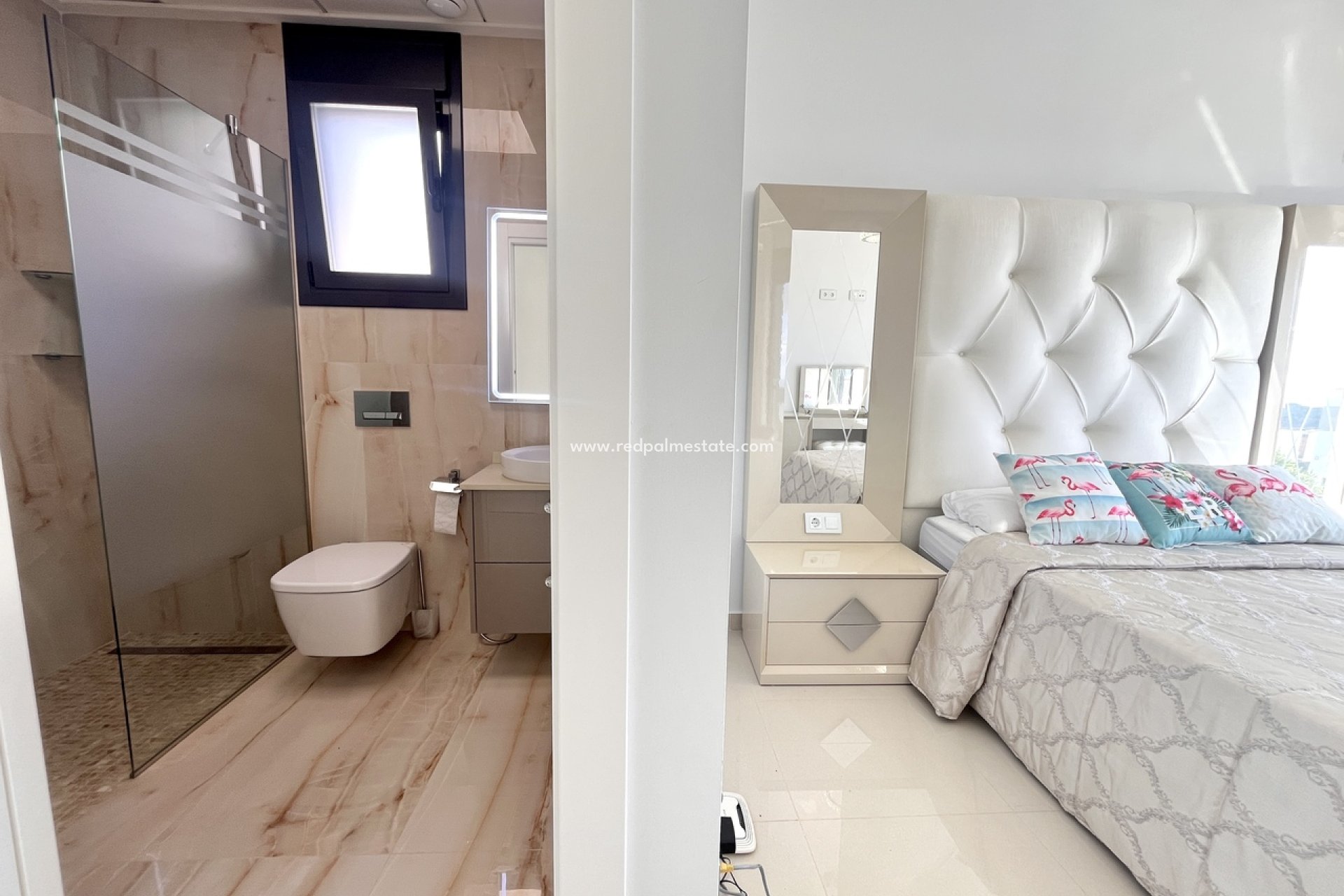 Reventa - Villa -
San Miguel de Salinas - Inland