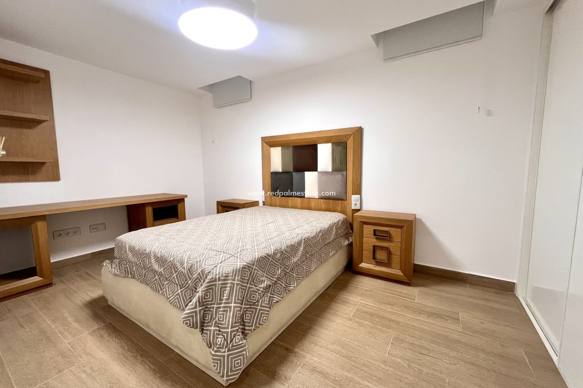 Reventa - Villa -
San Miguel de Salinas - Inland