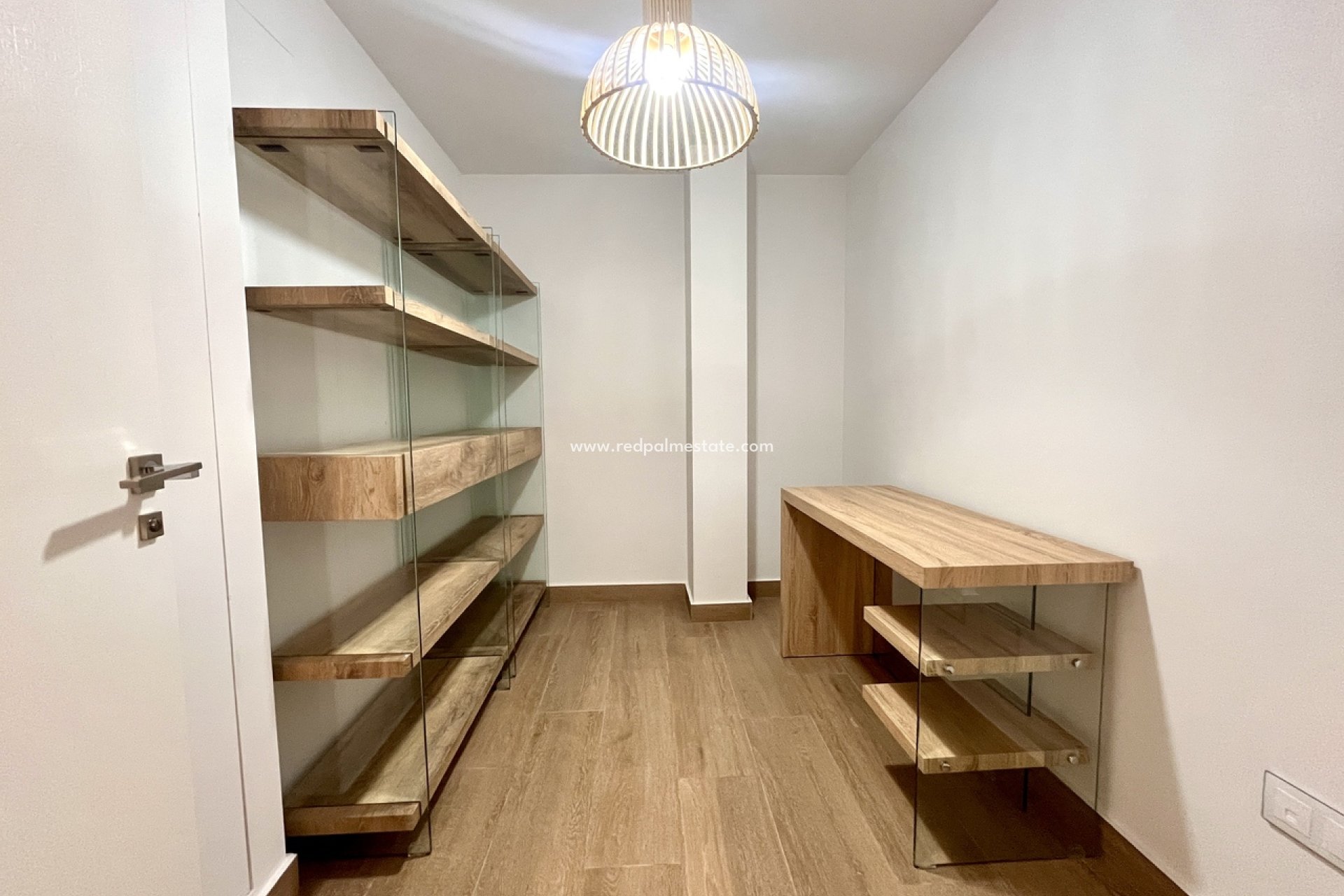 Reventa - Villa -
San Miguel de Salinas - Inland