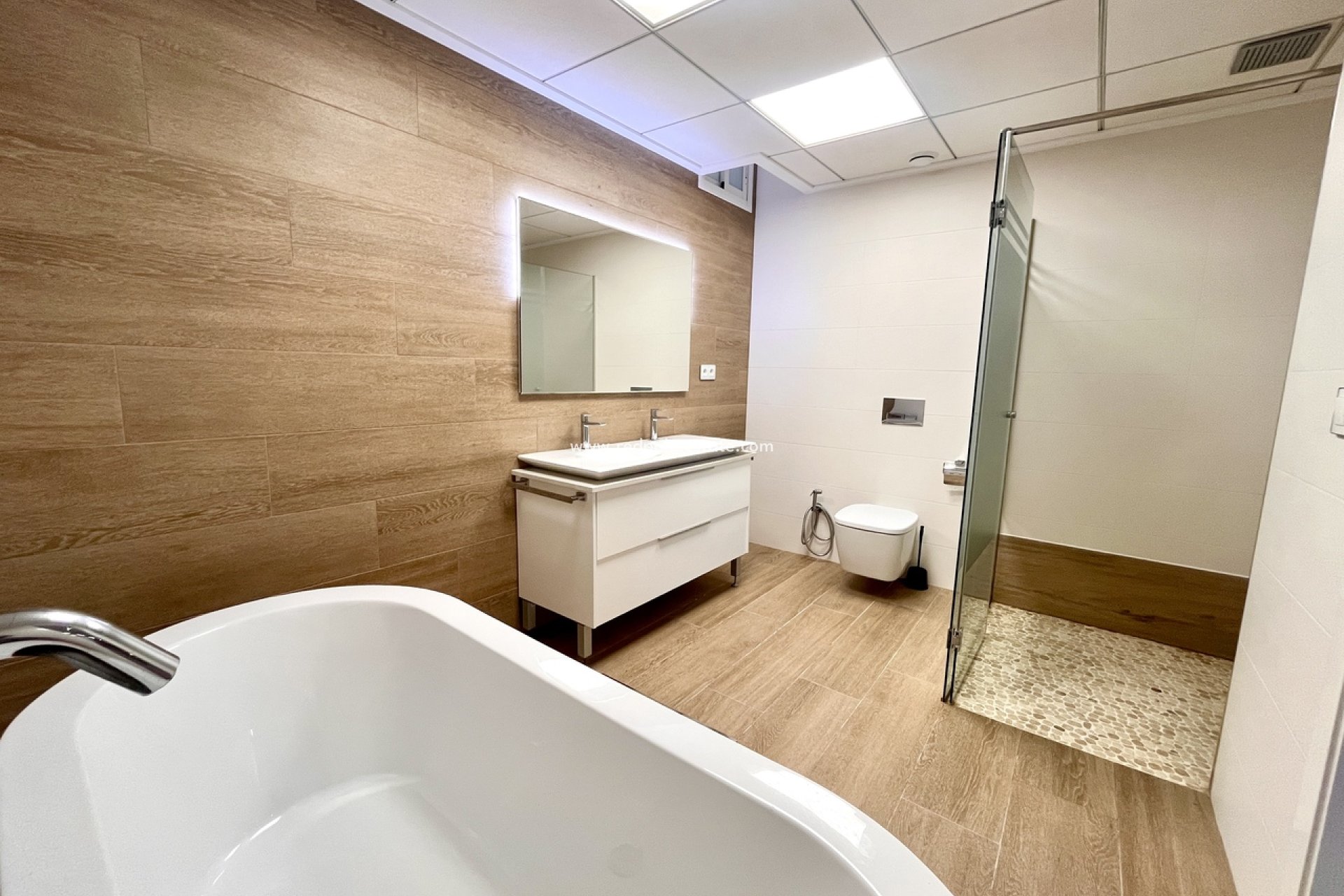 Reventa - Villa -
San Miguel de Salinas - Inland