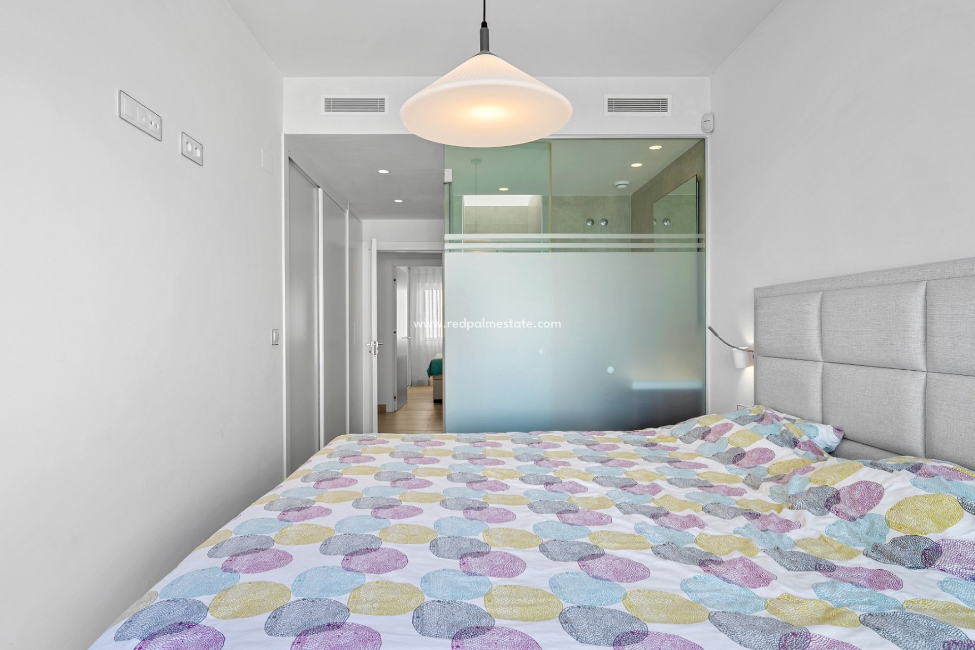 Reventa - Villa -
San Miguel de Salinas - Inland