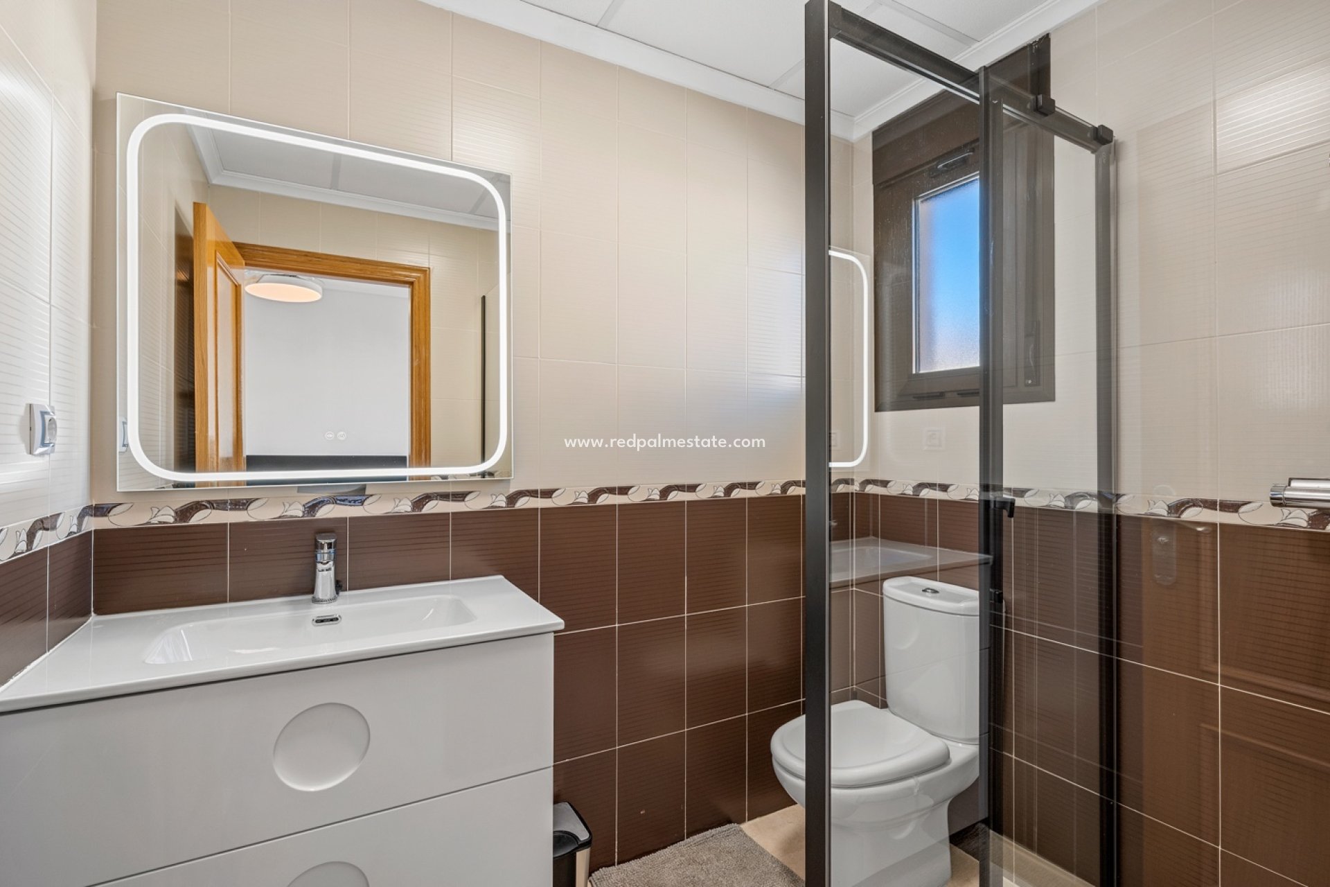 Reventa - Villa -
San Miguel de Salinas - Inland