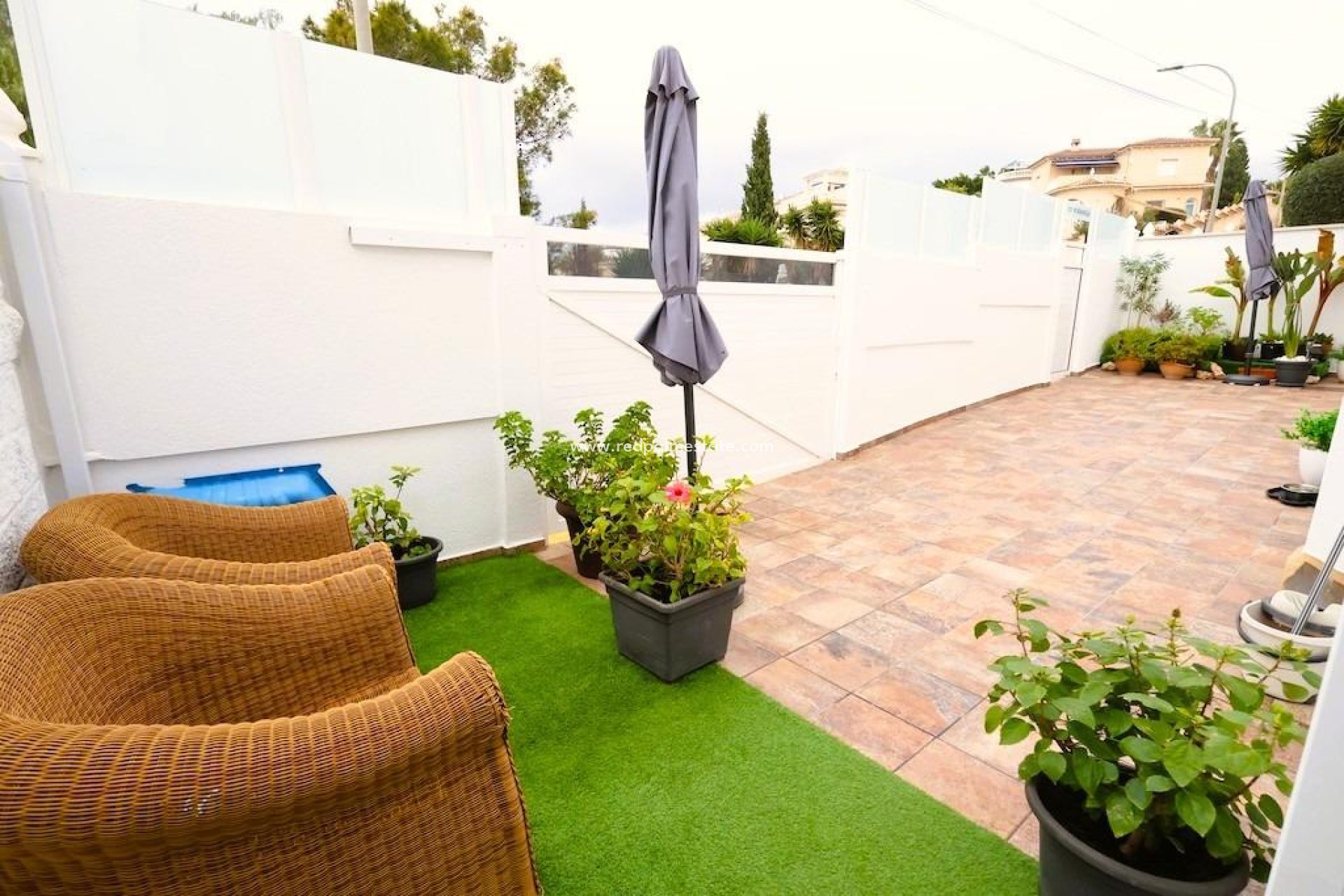 Reventa - Villa -
San Miguel de Salinas - Inland