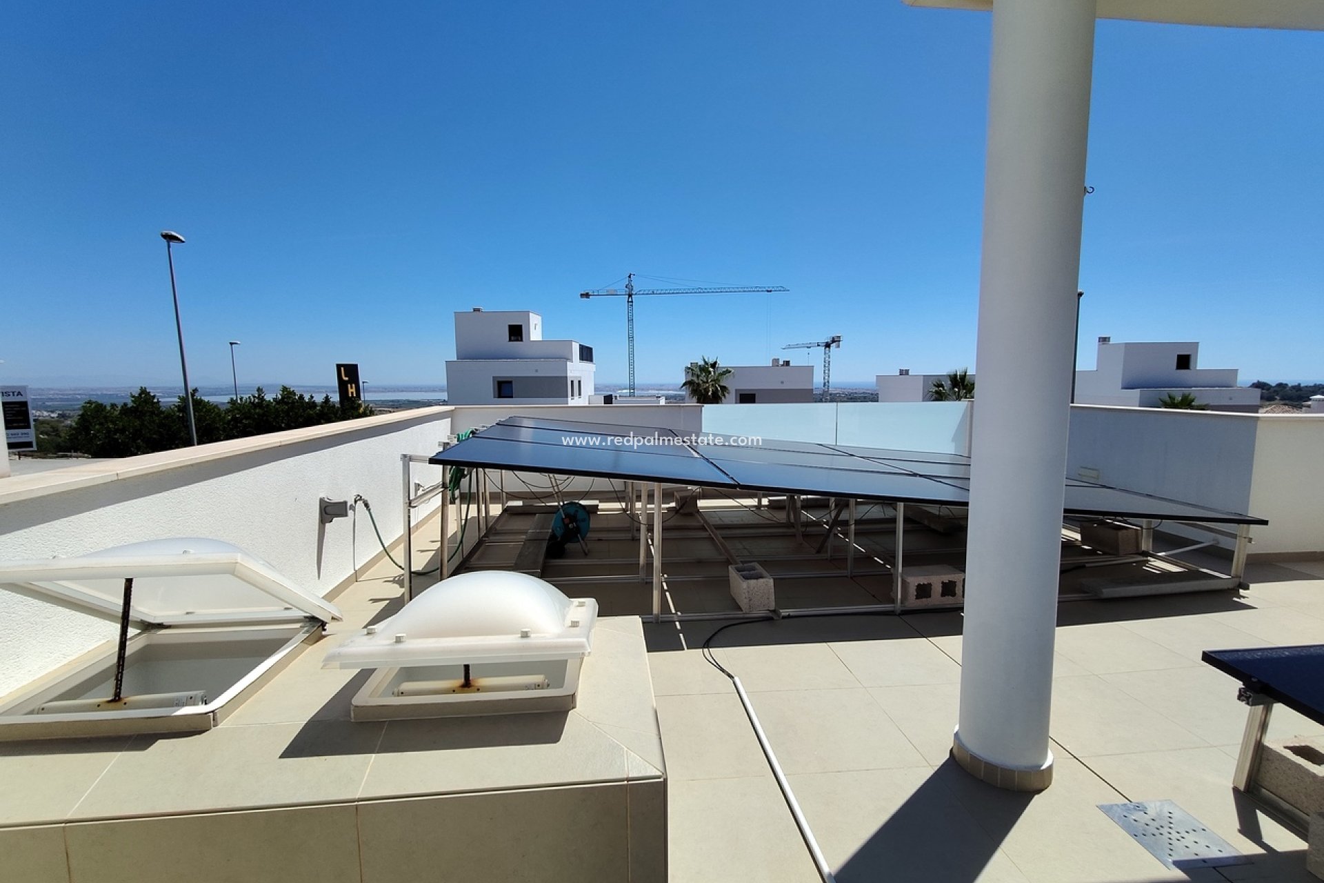 Reventa - Villa -
San Miguel de Salinas - Inland