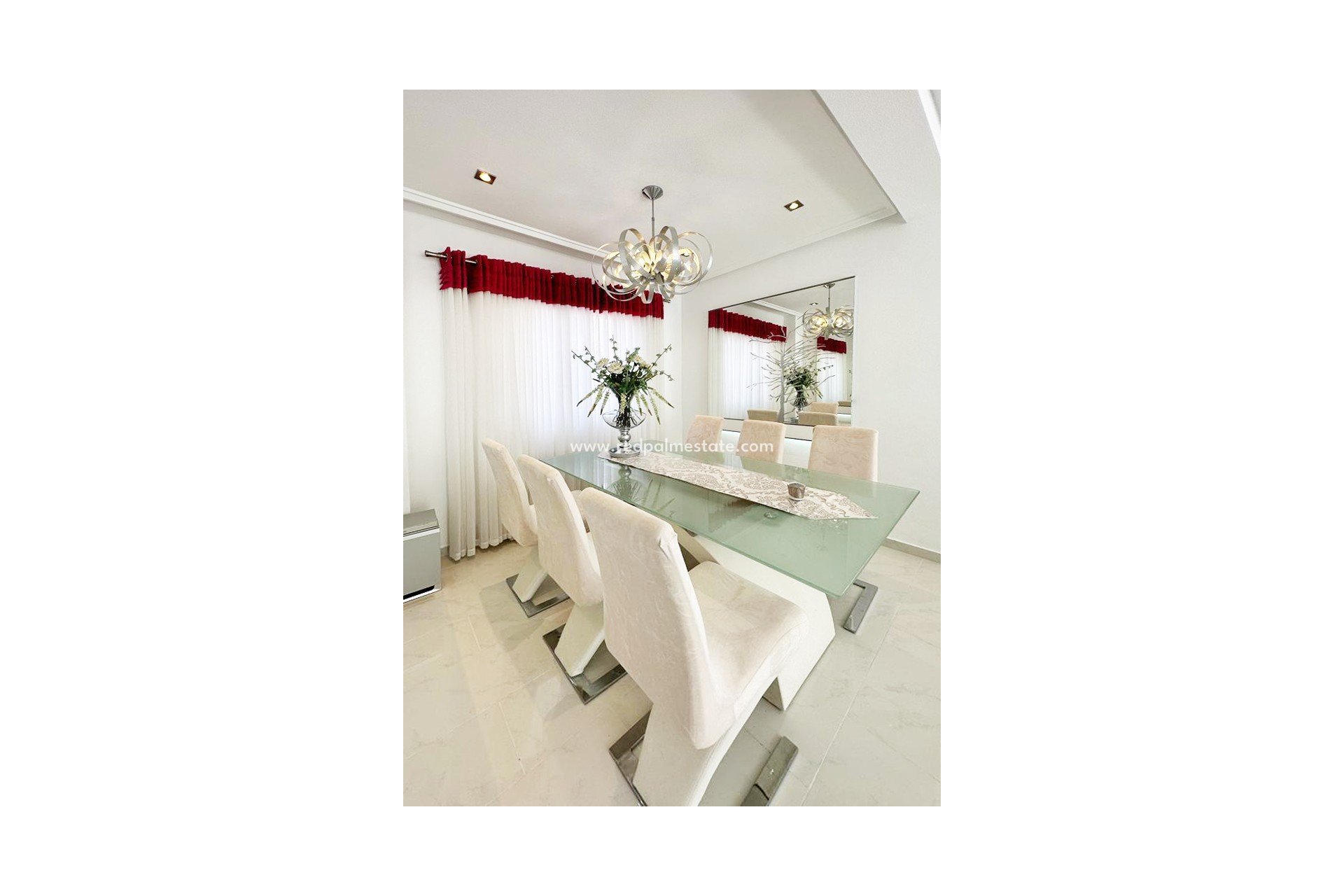 Reventa - Villa -
San Miguel de Salinas - Inland