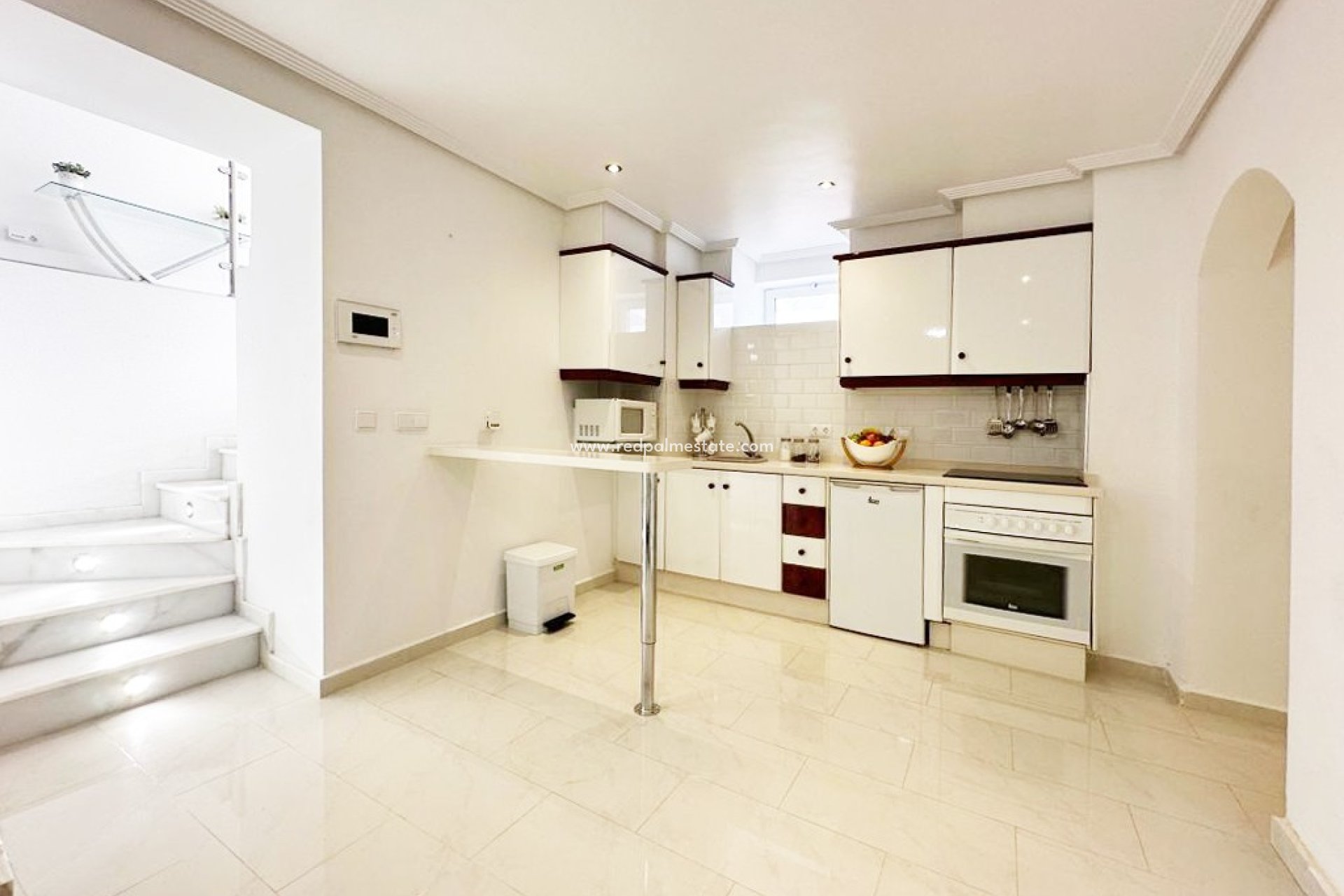 Reventa - Villa -
San Miguel de Salinas - Inland