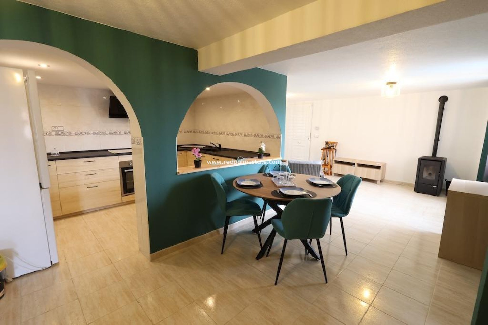 Reventa - Villa -
San Miguel de Salinas - Inland