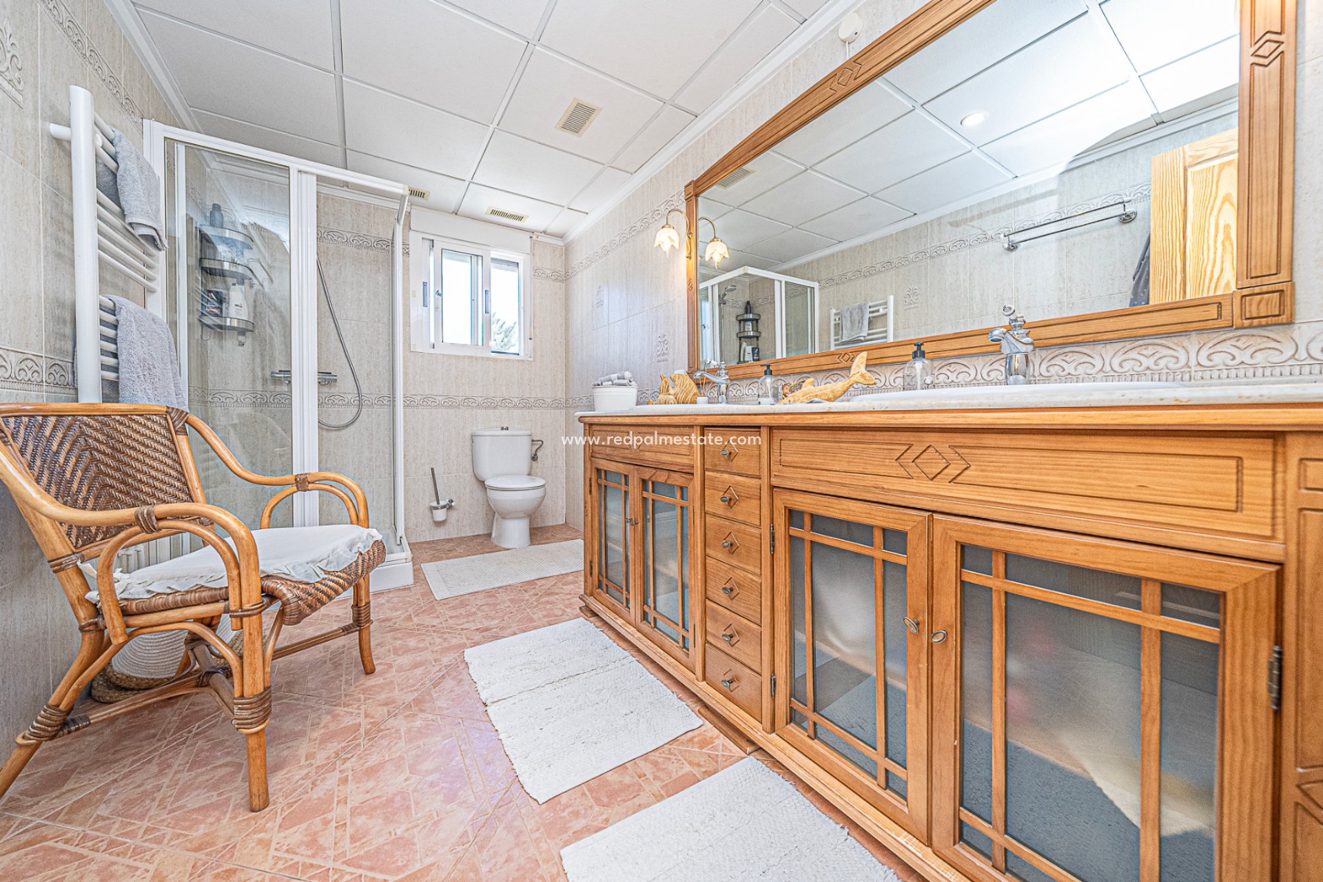 Reventa - Villa -
San Miguel de Salinas - Las Communicaciones