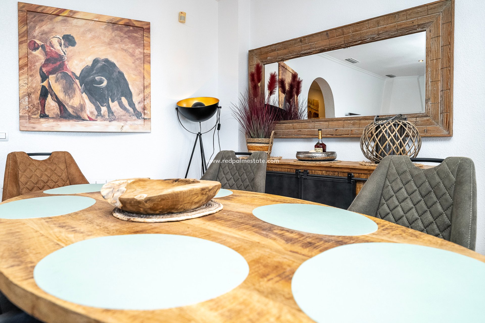 Reventa - Villa -
San Miguel de Salinas - Las Communicaciones