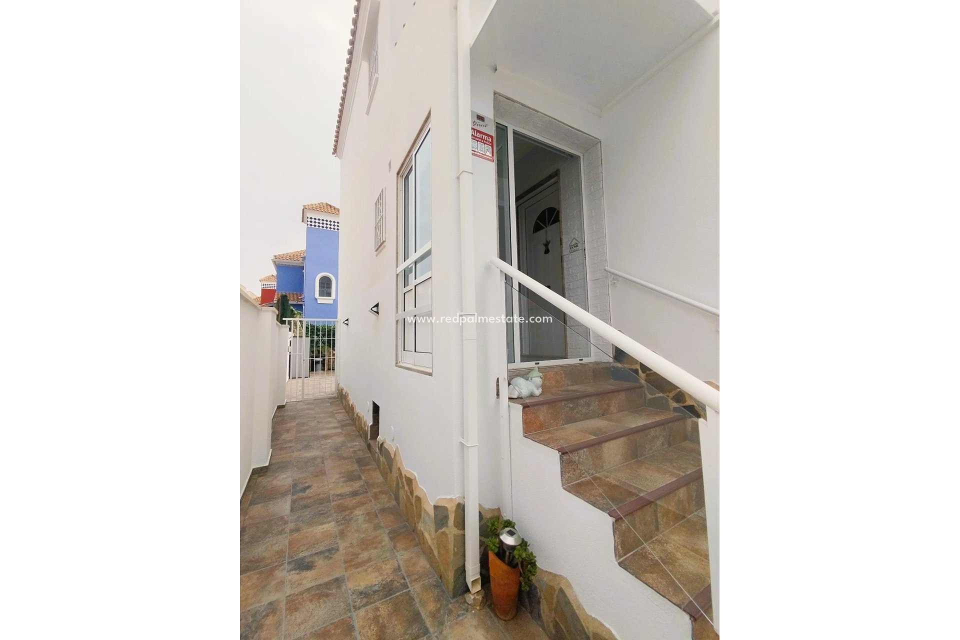Reventa - Villa -
San Miguel de Salinas - Las filipinas